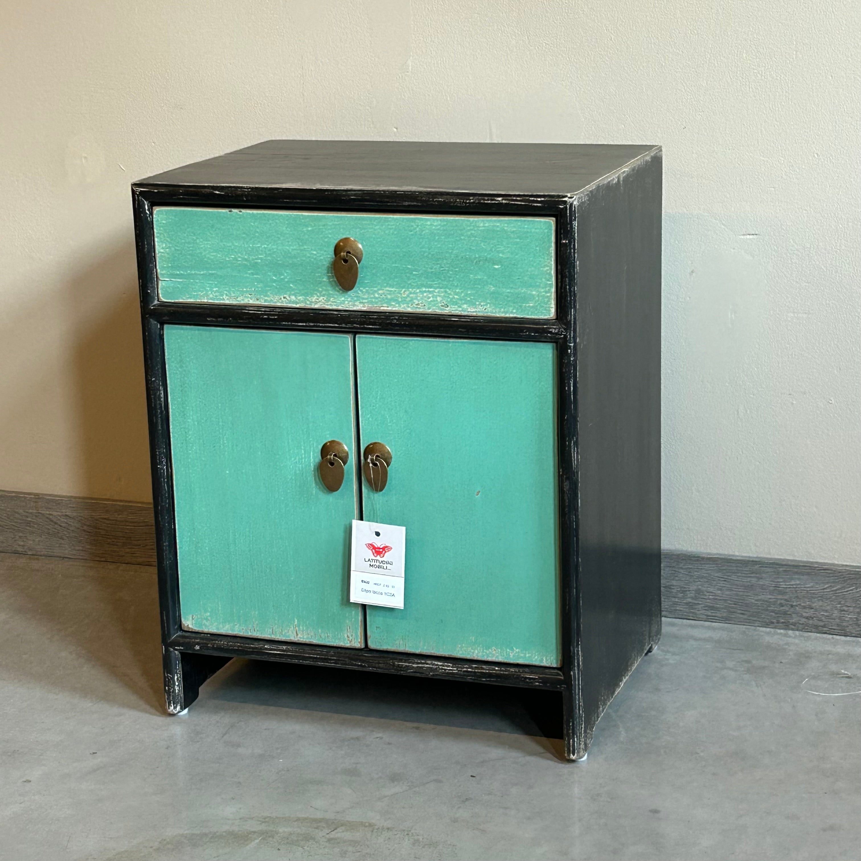 COMODINO CINESE LACCATO