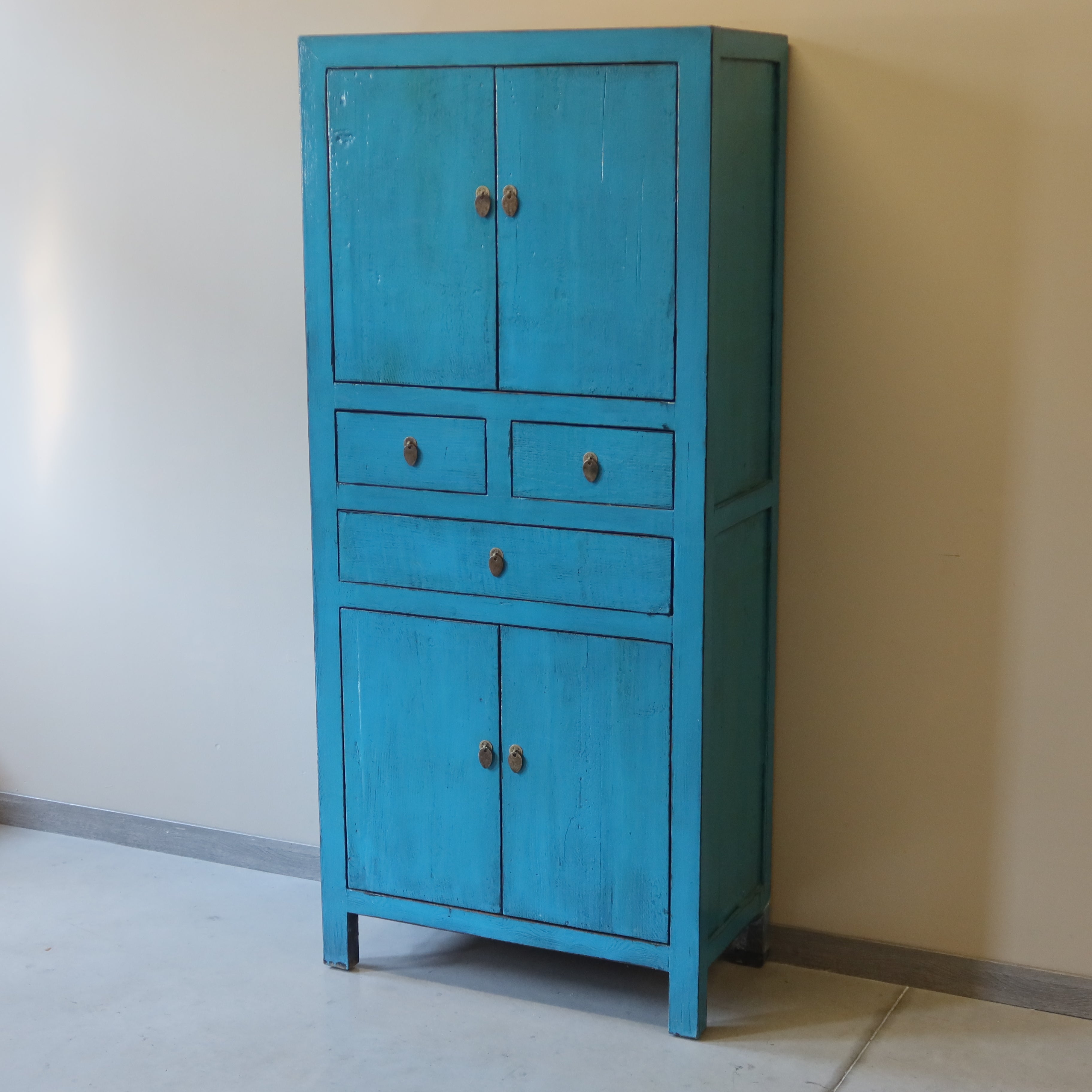 ARMADIETTO STRETTO LACCA AZZURRA