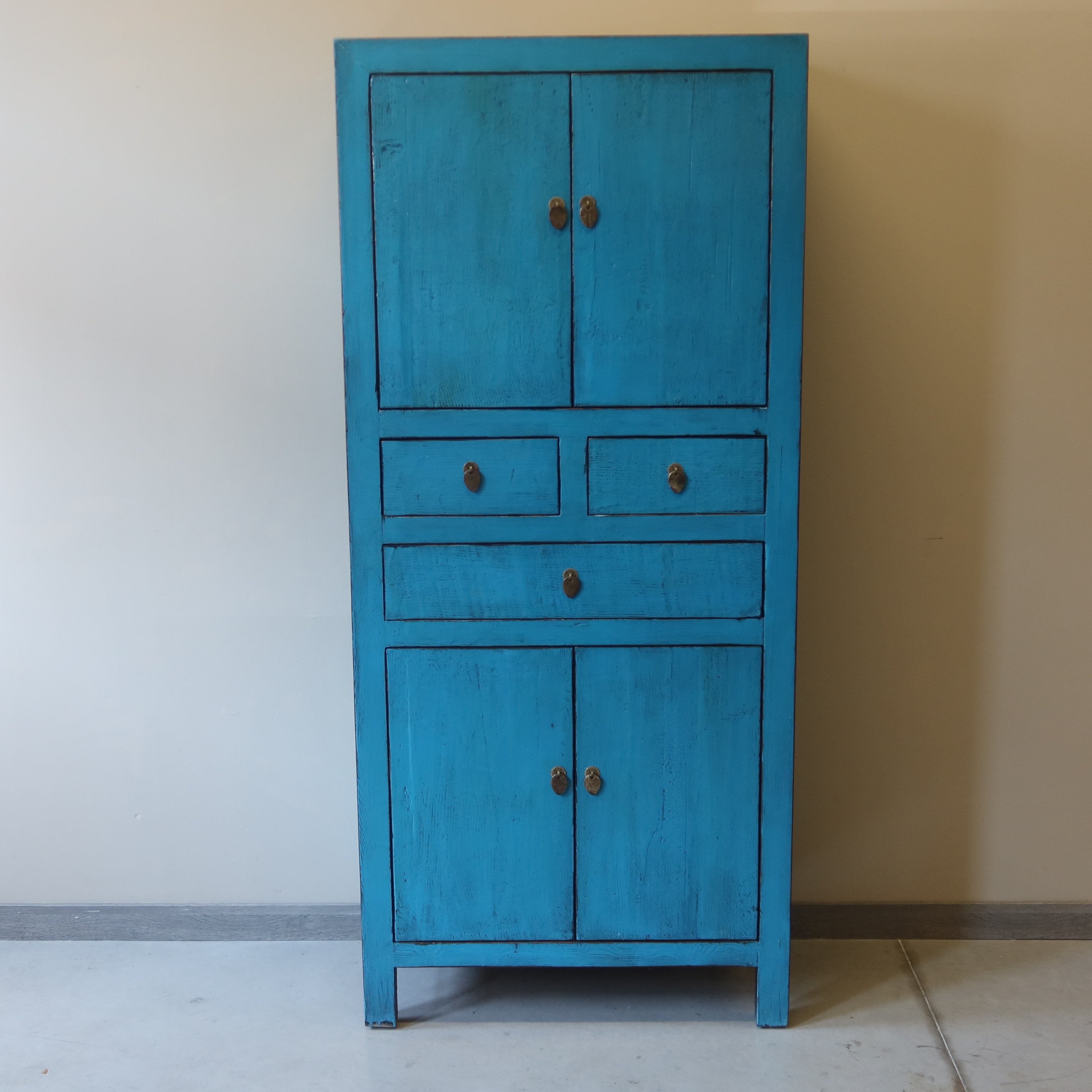 ARMADIETTO STRETTO LACCA AZZURRA