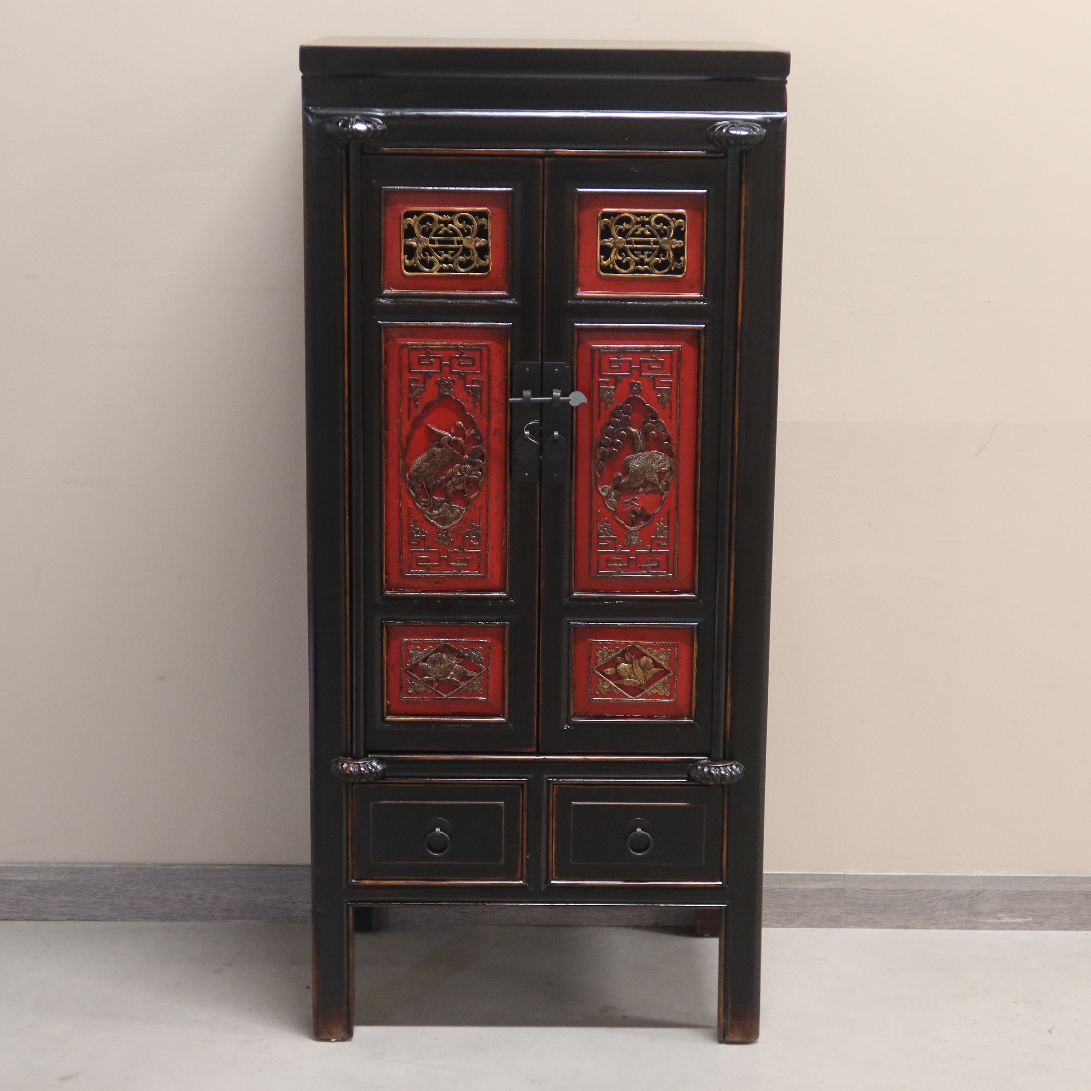 ARMADIETTO A COLONNA DEL FUJIAN