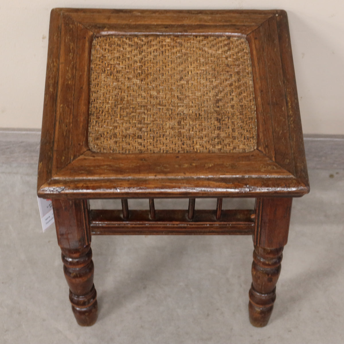SGABELLO QUADRATO OLMO CINESE PIANO RATTAN