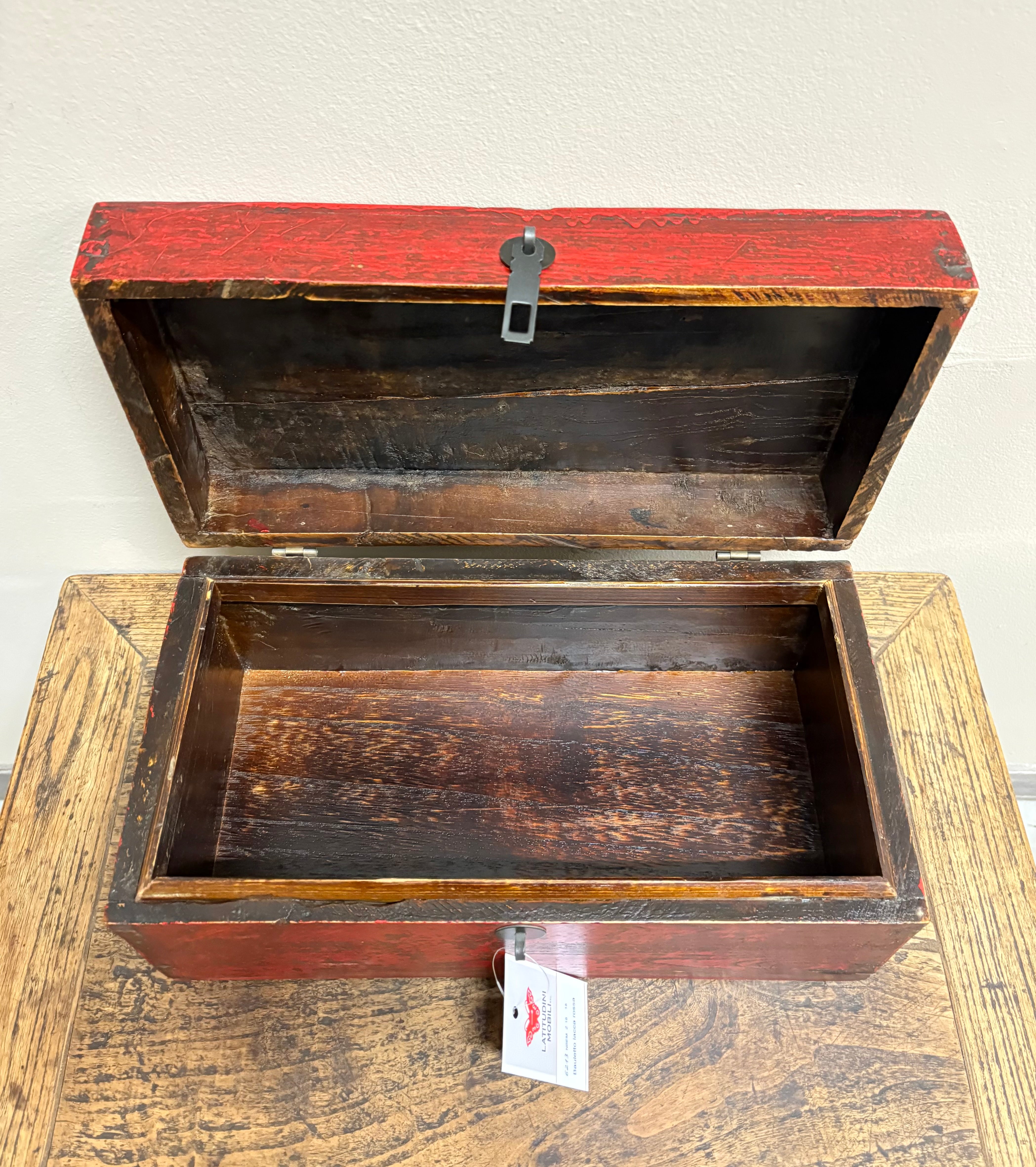 BAULETTO CINESE LACCA ROSSA