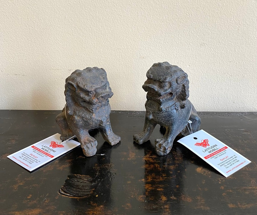 COPPIA DI STATUETTE CINESI "LEONCANI" GUARDIANI IN FERRO