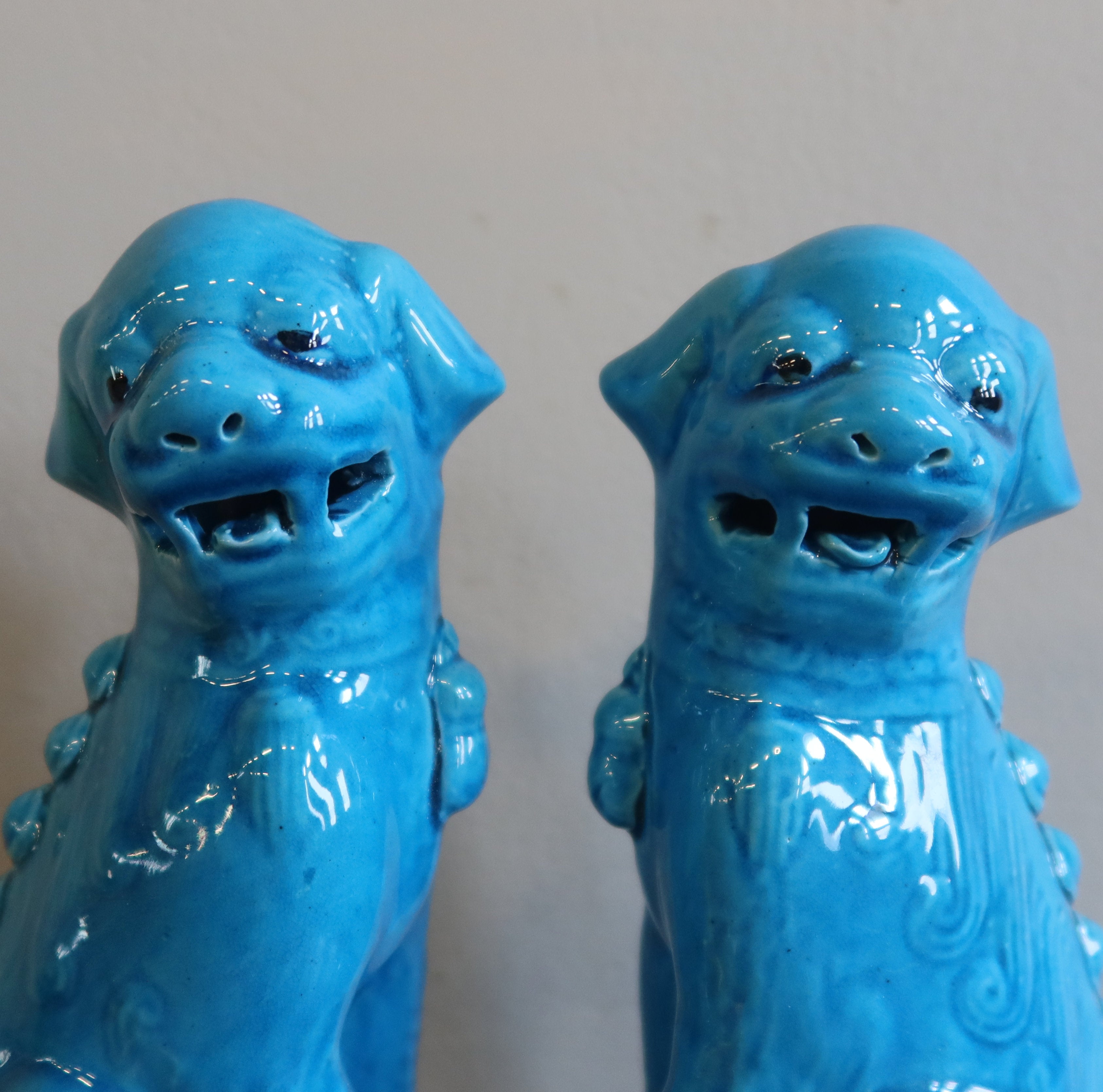 COPPIA LEONCANI IN CERAMICA