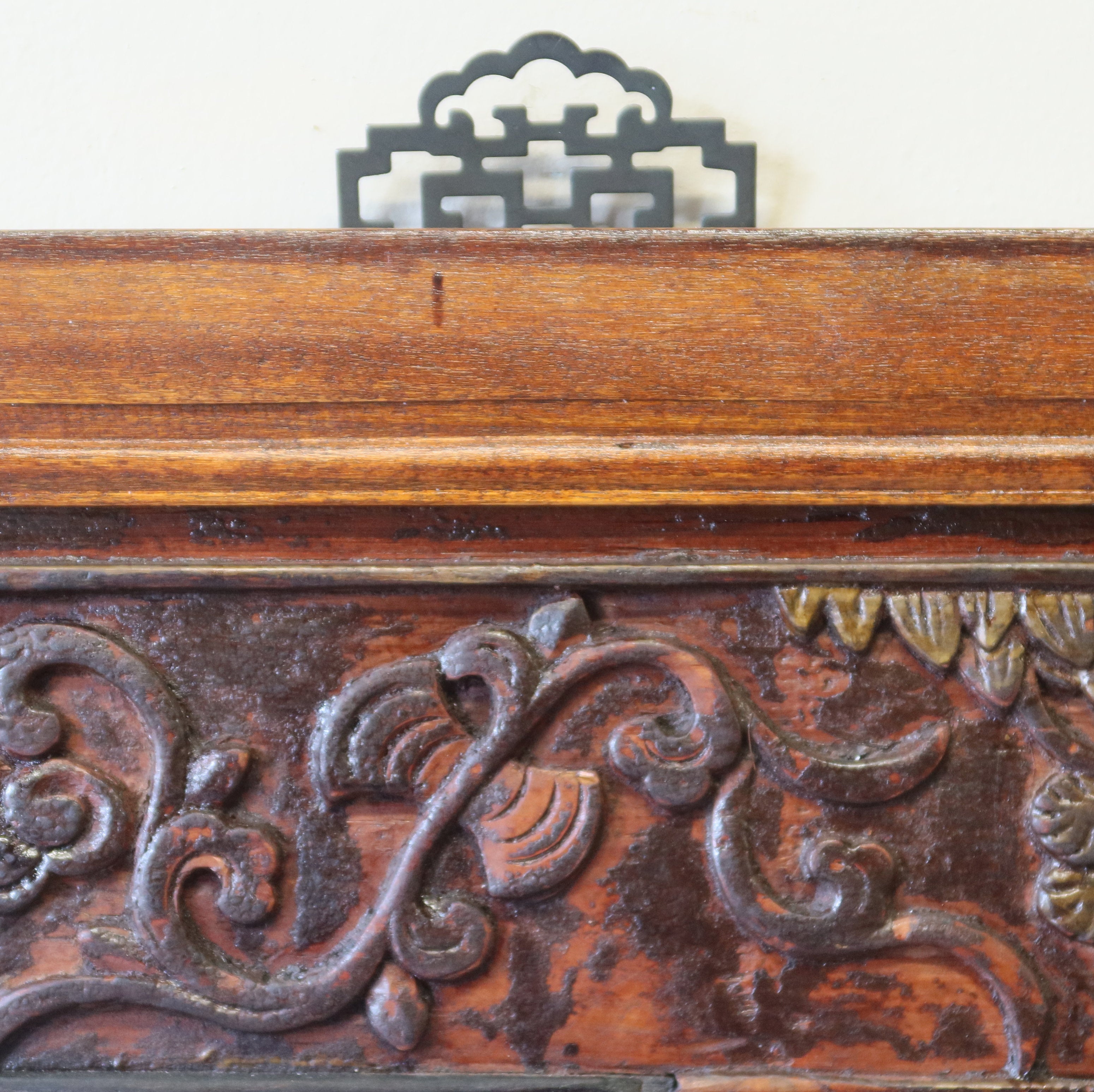 CORNICE ANTICA CON SPECCHIO