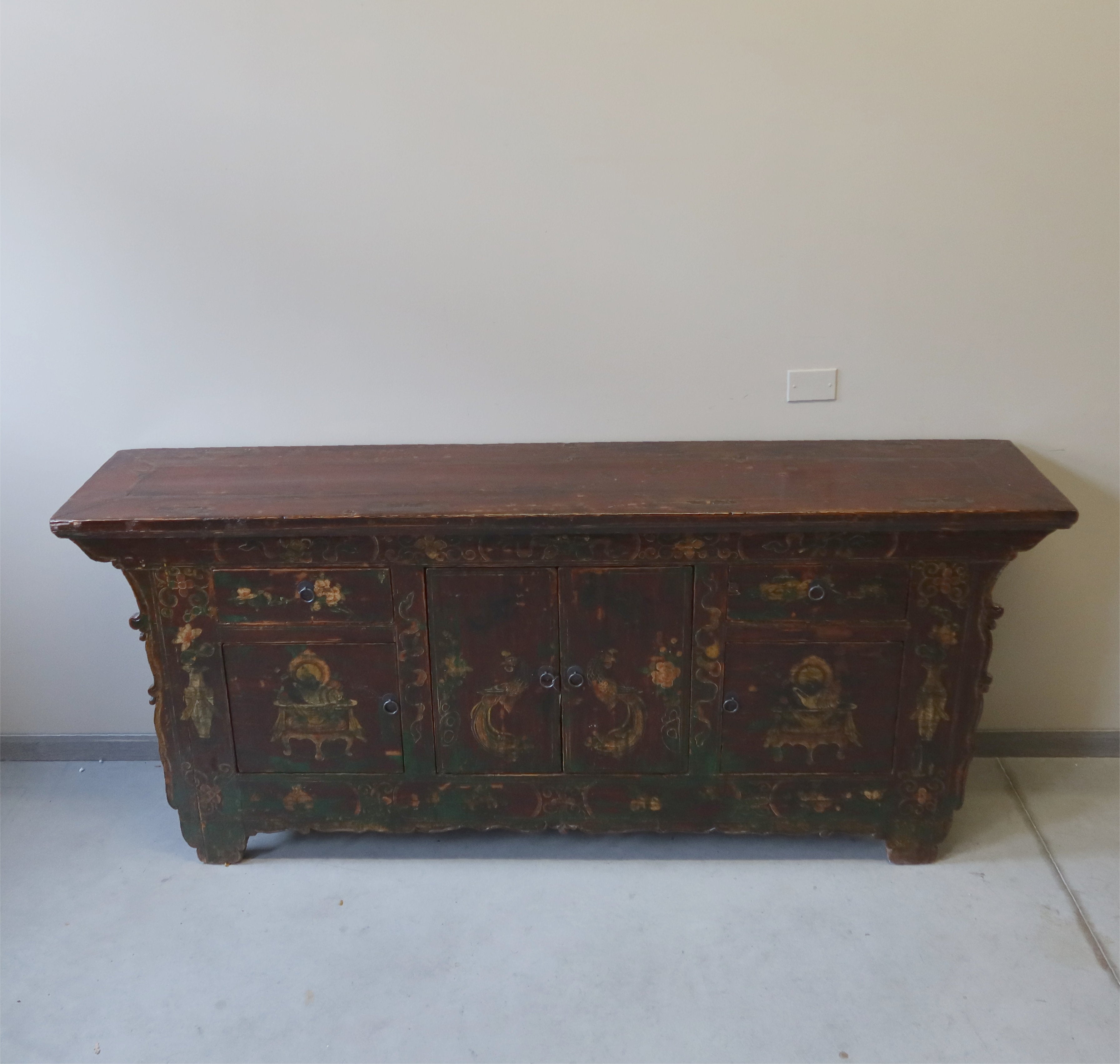 CREDENZA CINESE DEL GANZU AD ALTARE