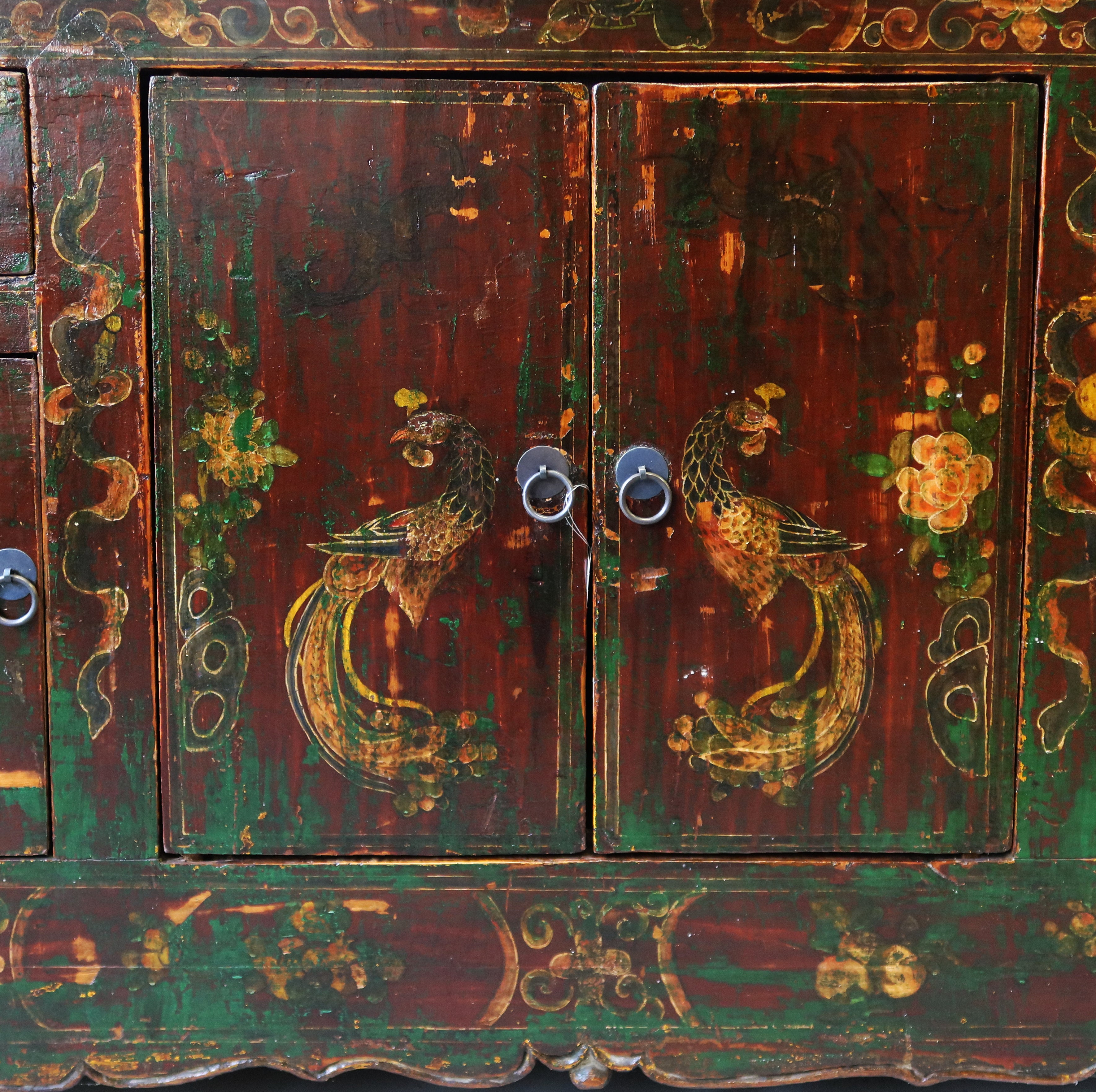 CREDENZA CINESE DEL GANZU AD ALTARE