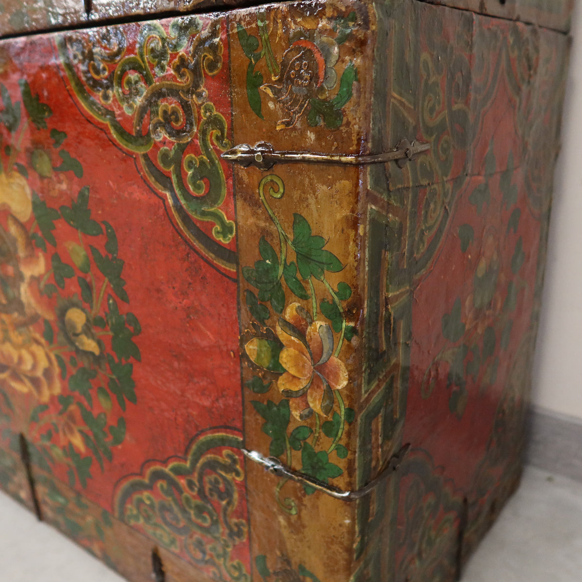 BAULE TIBET DECORATO