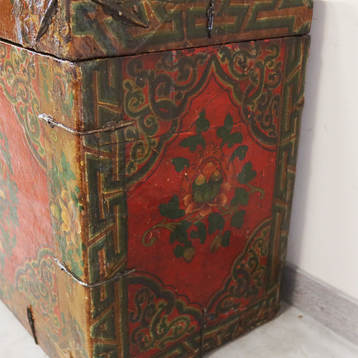 BAULE TIBET DECORATO