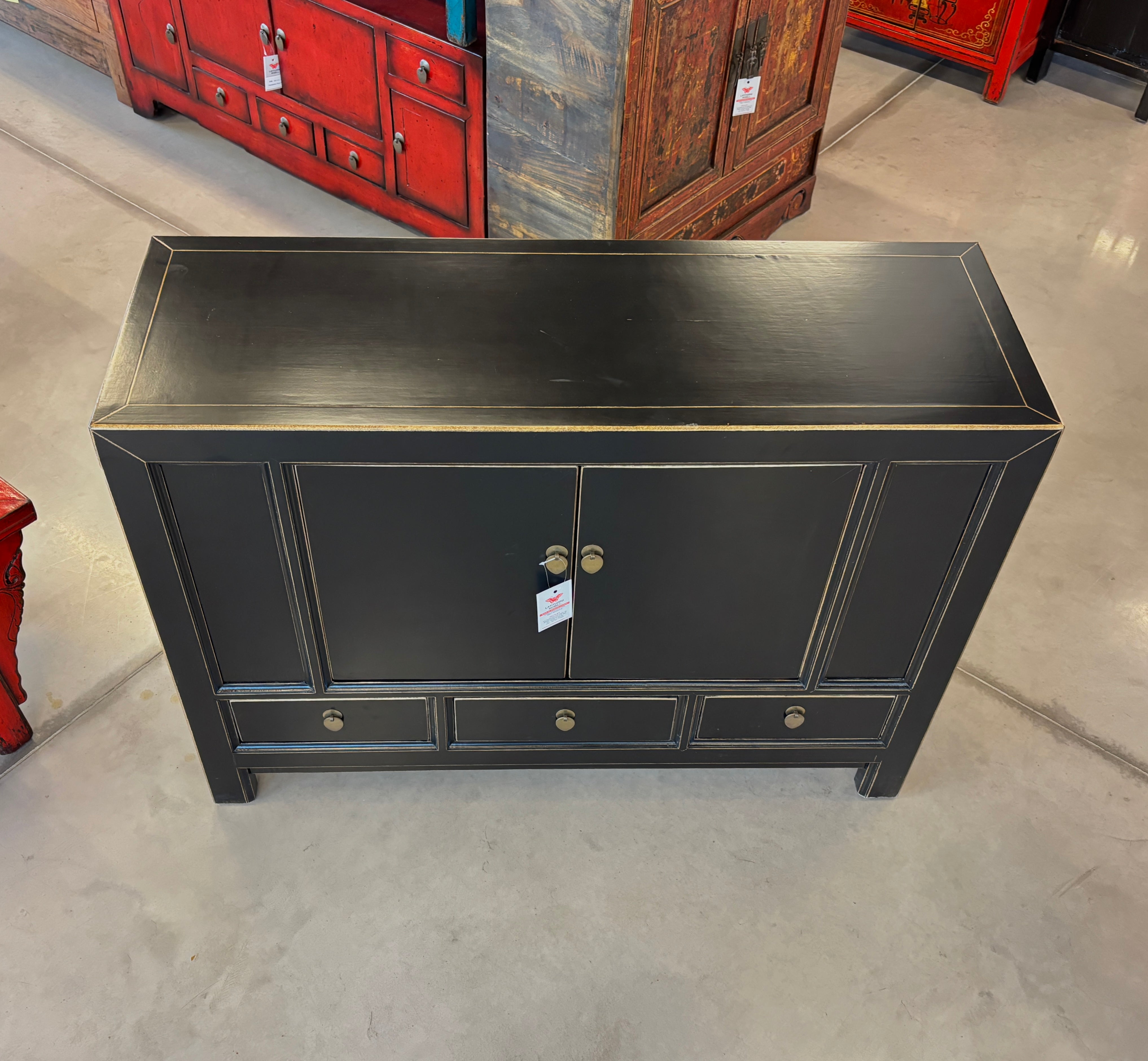 BUFFET DEL GANZU LACCA NERA