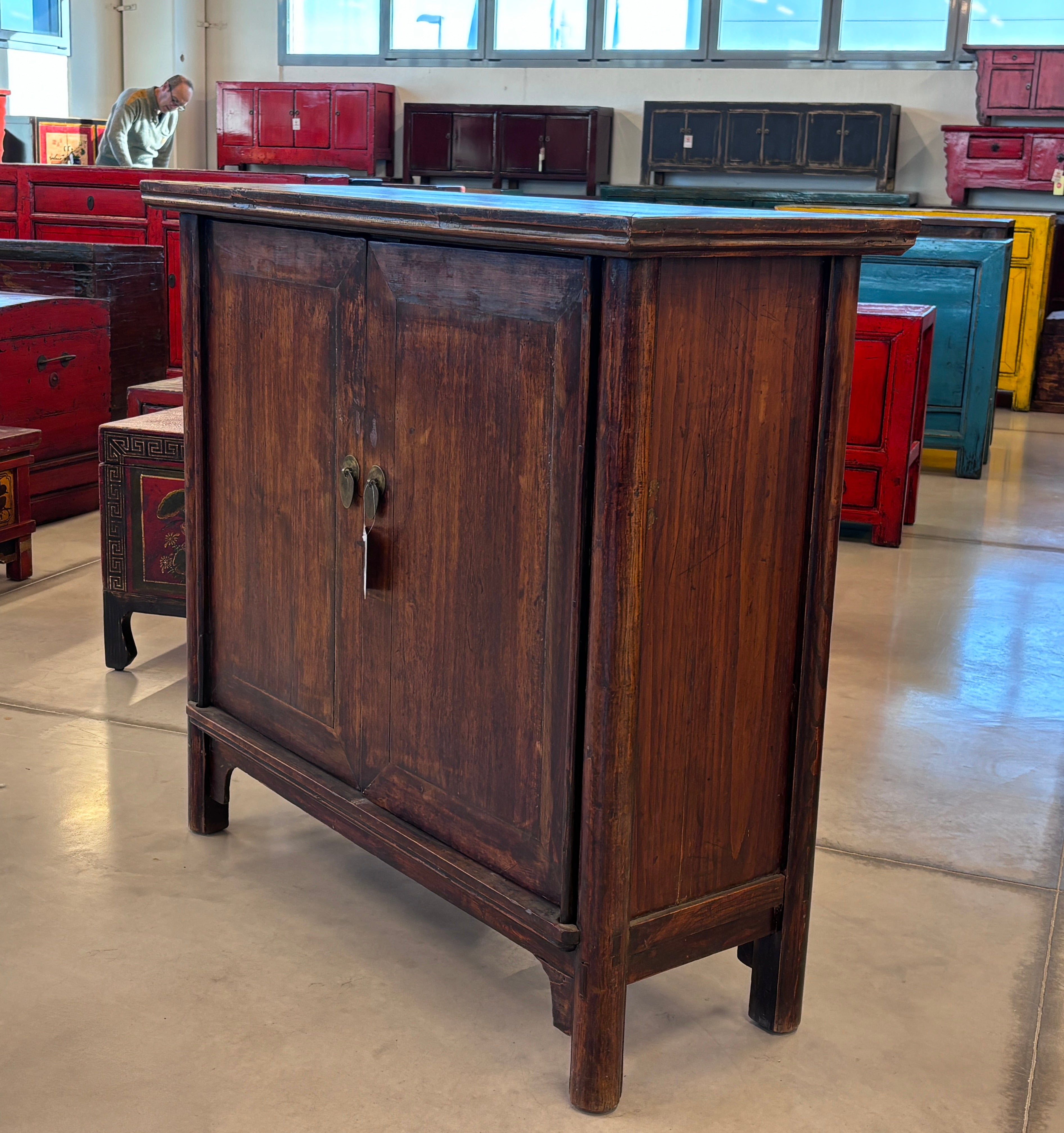 CREDENZA OLMO CINESE 2 ANTE