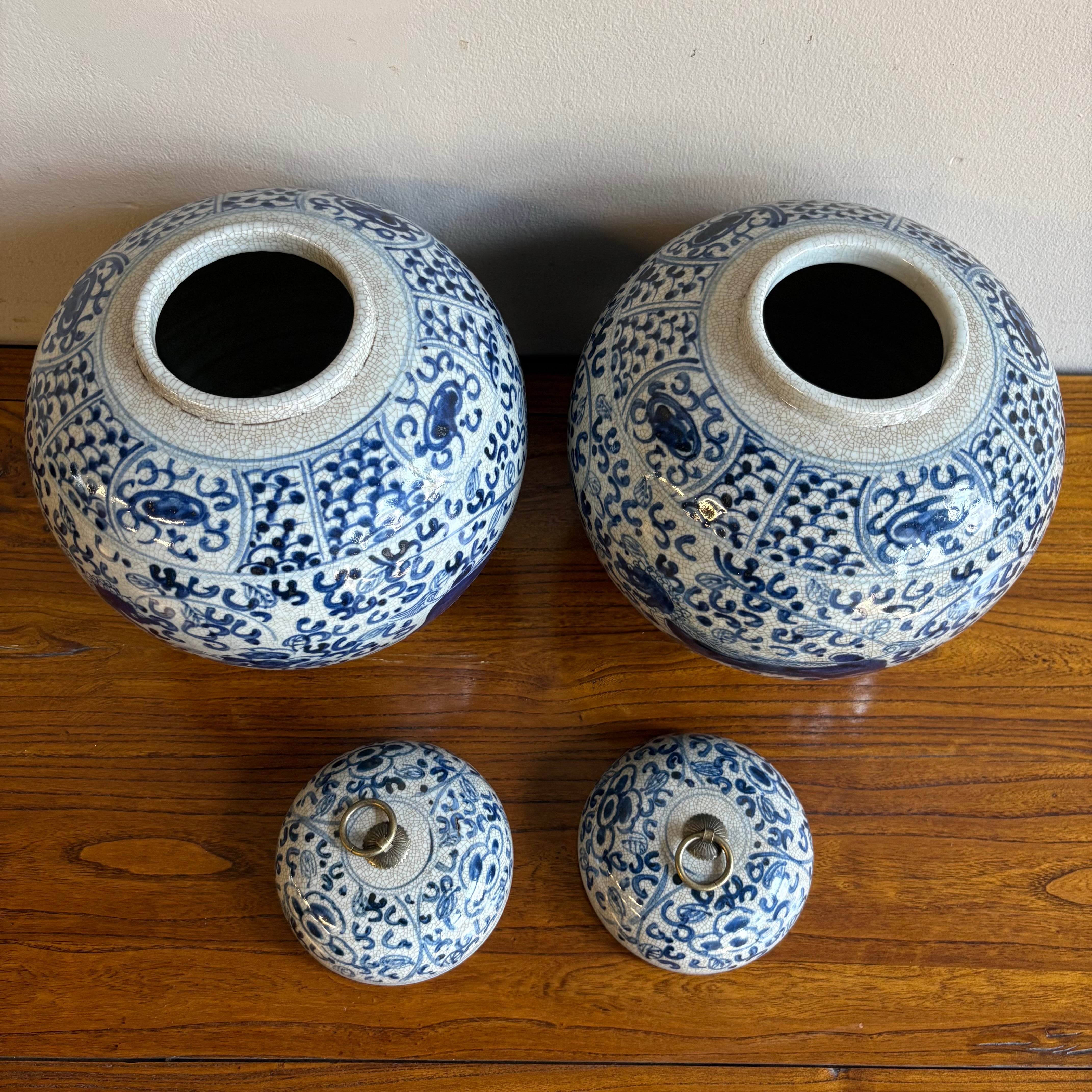 VASO CINESE IN CERAMICA CON COPERCHIO