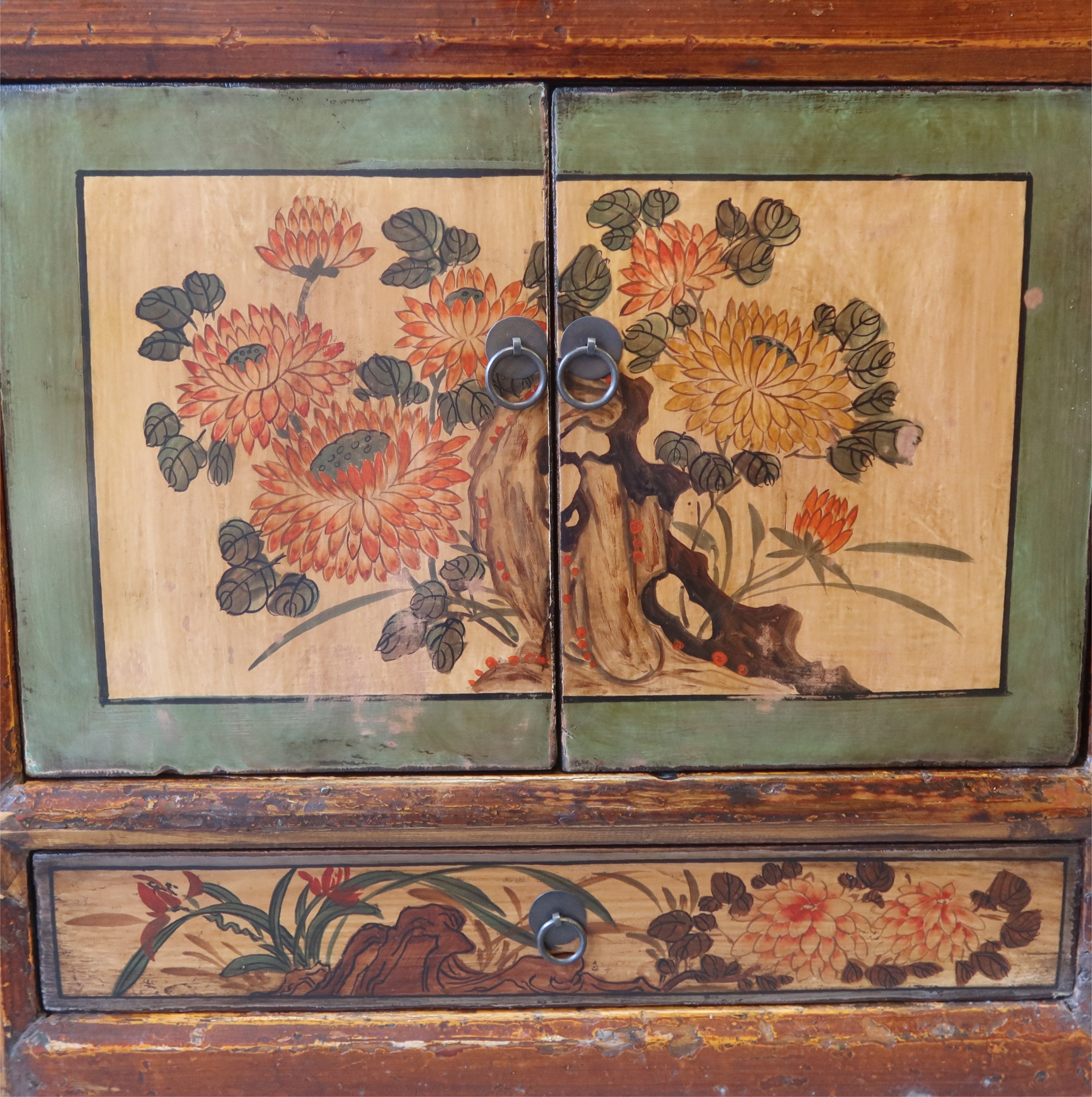 CREDENZA BASSA GANZU 3 PANNELLI