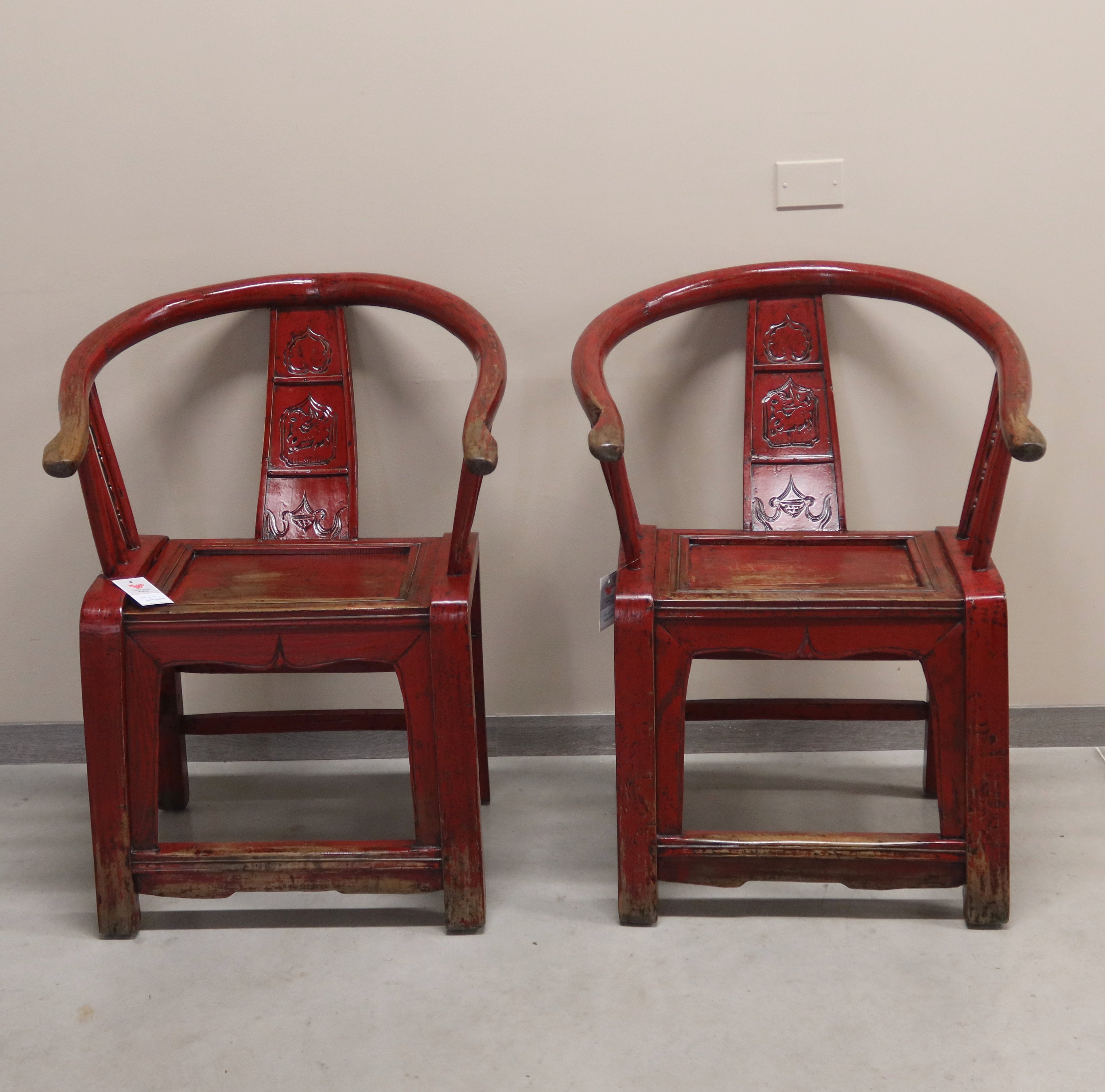 SEDIA CINESE A POZZETTO LACCA ROSSA