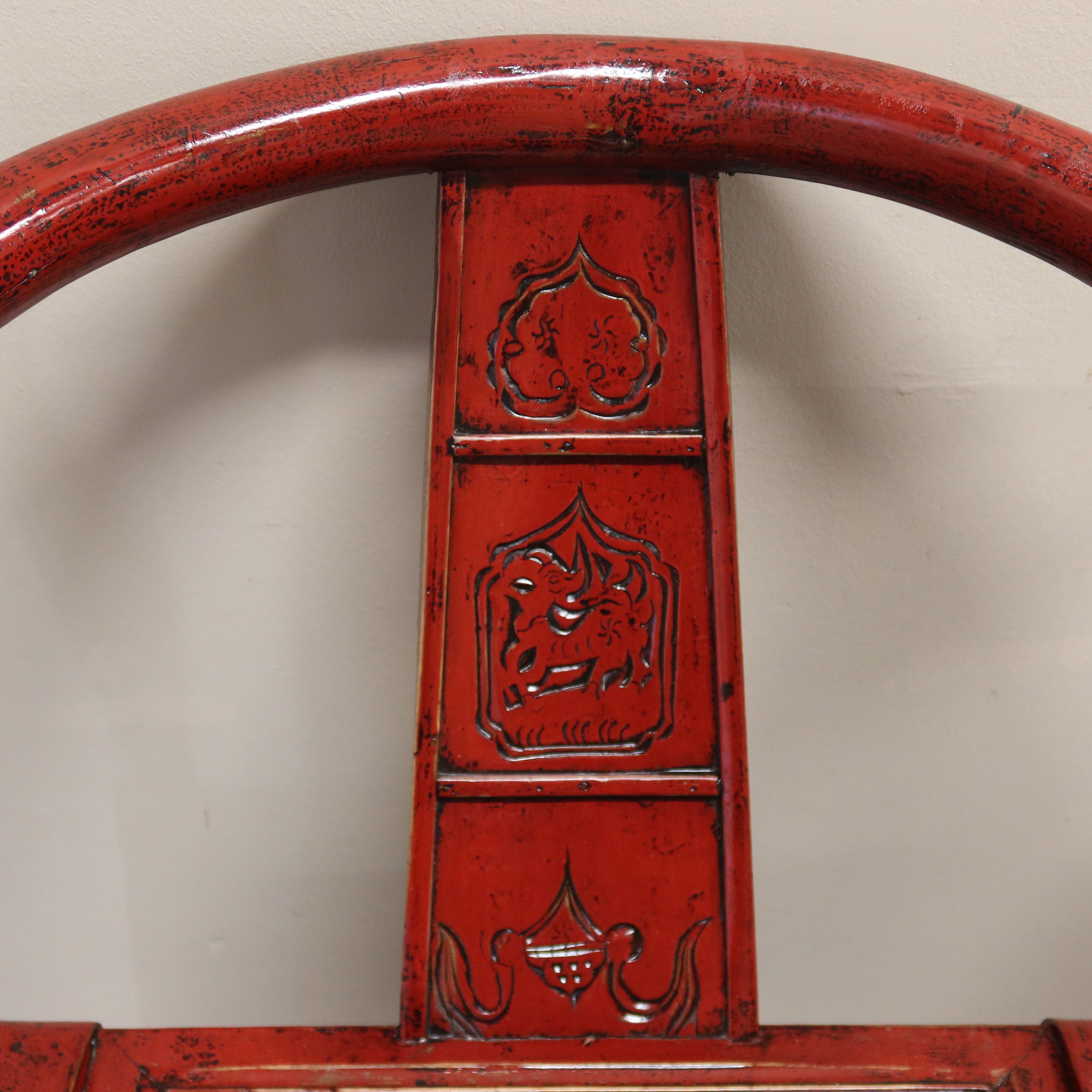 SEDIA CINESE A POZZETTO LACCA ROSSA