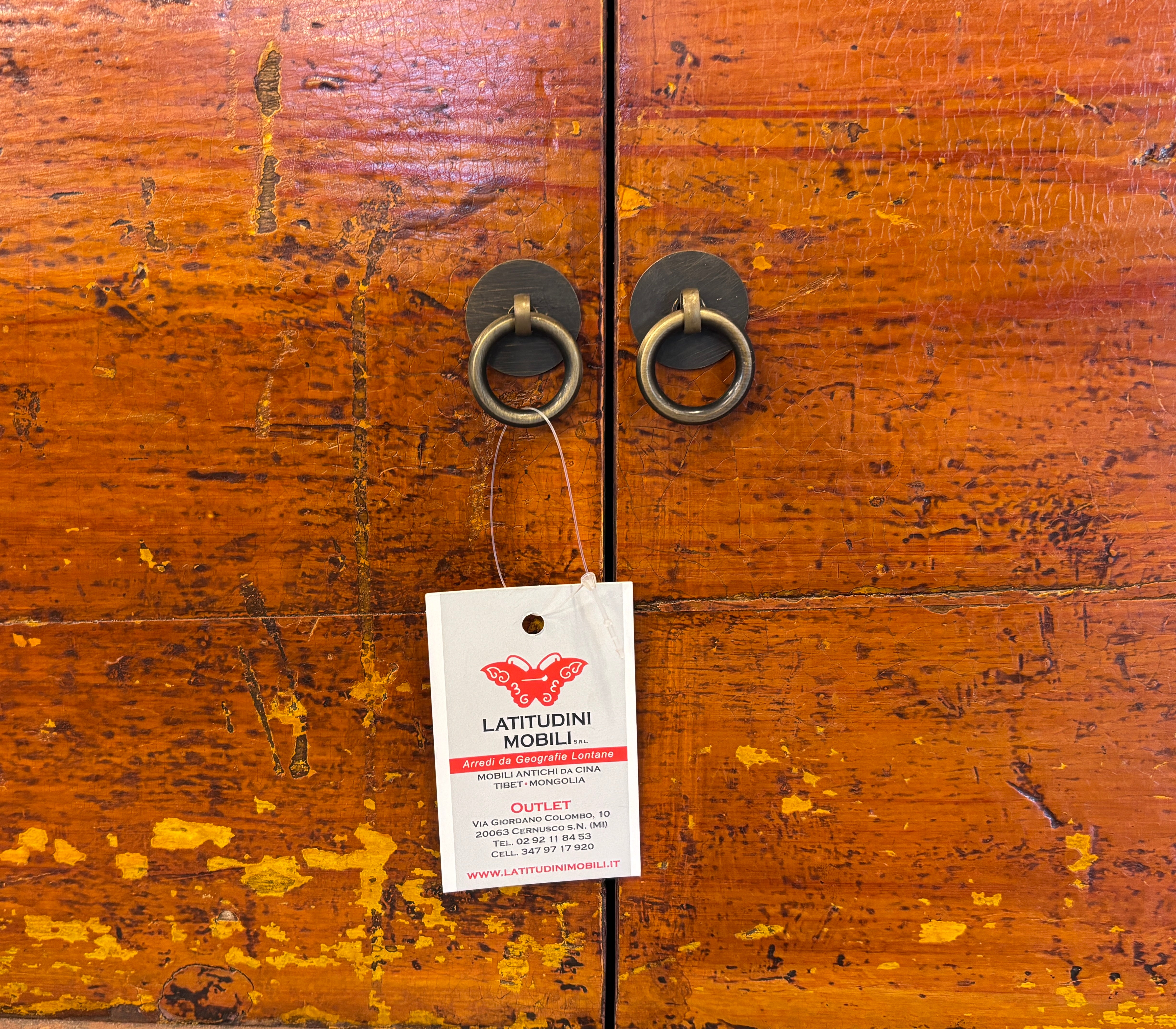 MADIA GANZU 2 ANTE CON CORNICE A SBALZO