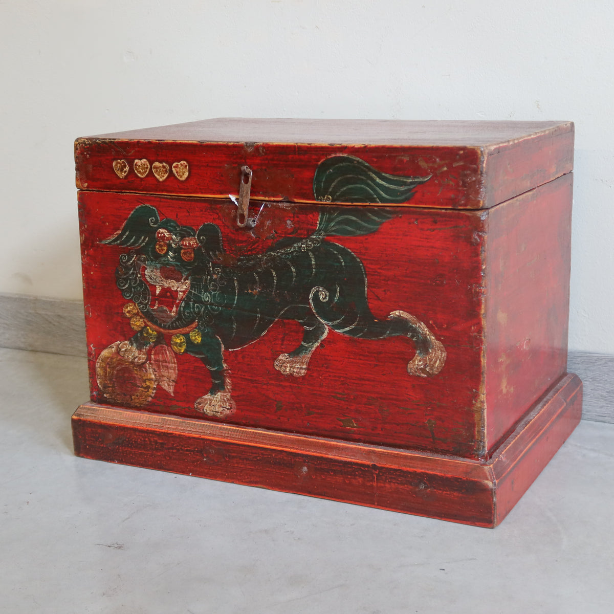 BAULETTO MONGOLIA DECORATO "LEONCANE"
