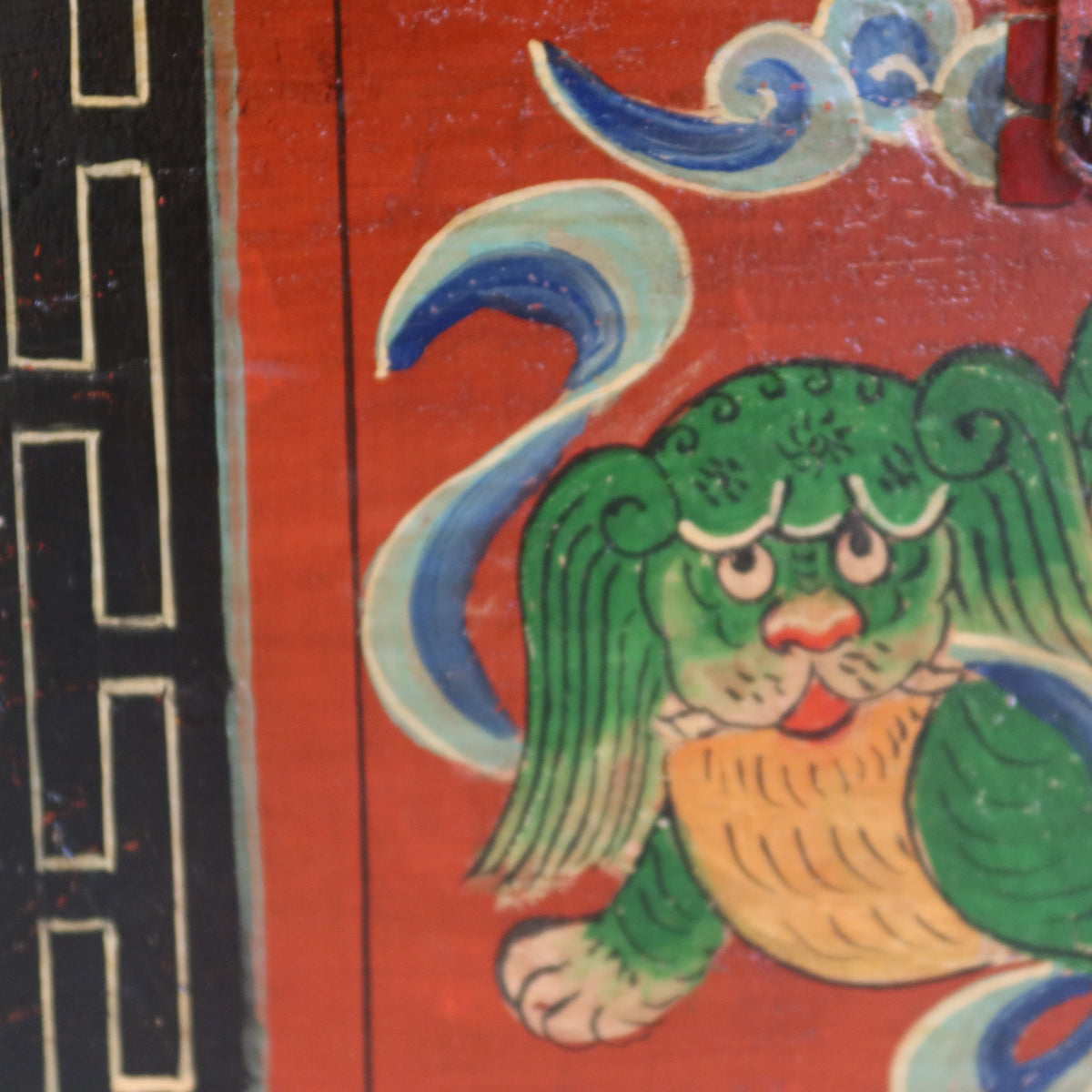 BAULE MONGOLIA DECORO LEONCANE
