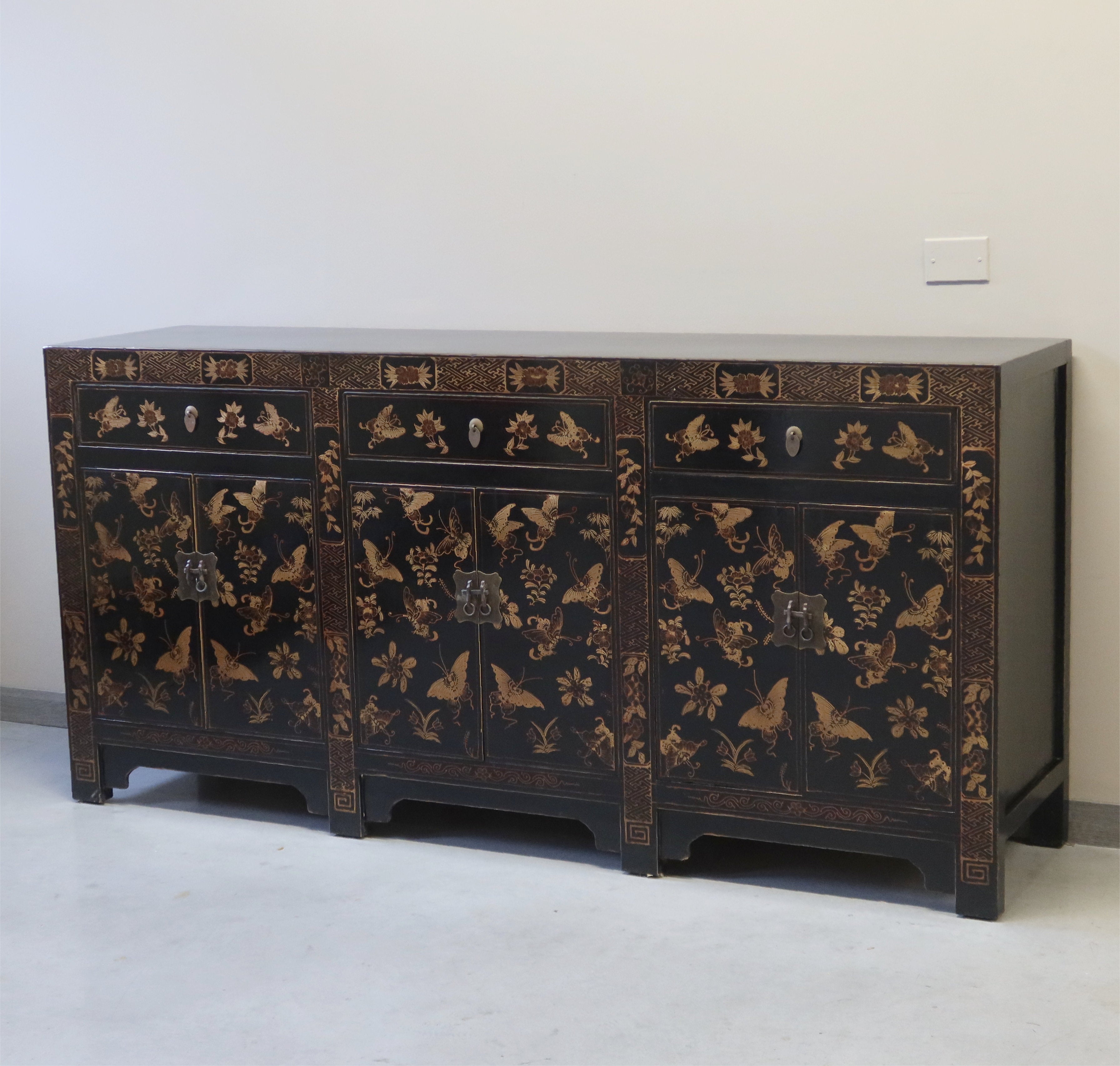 CREDENZA CINESE DI SHANXI TRIPLO VANO