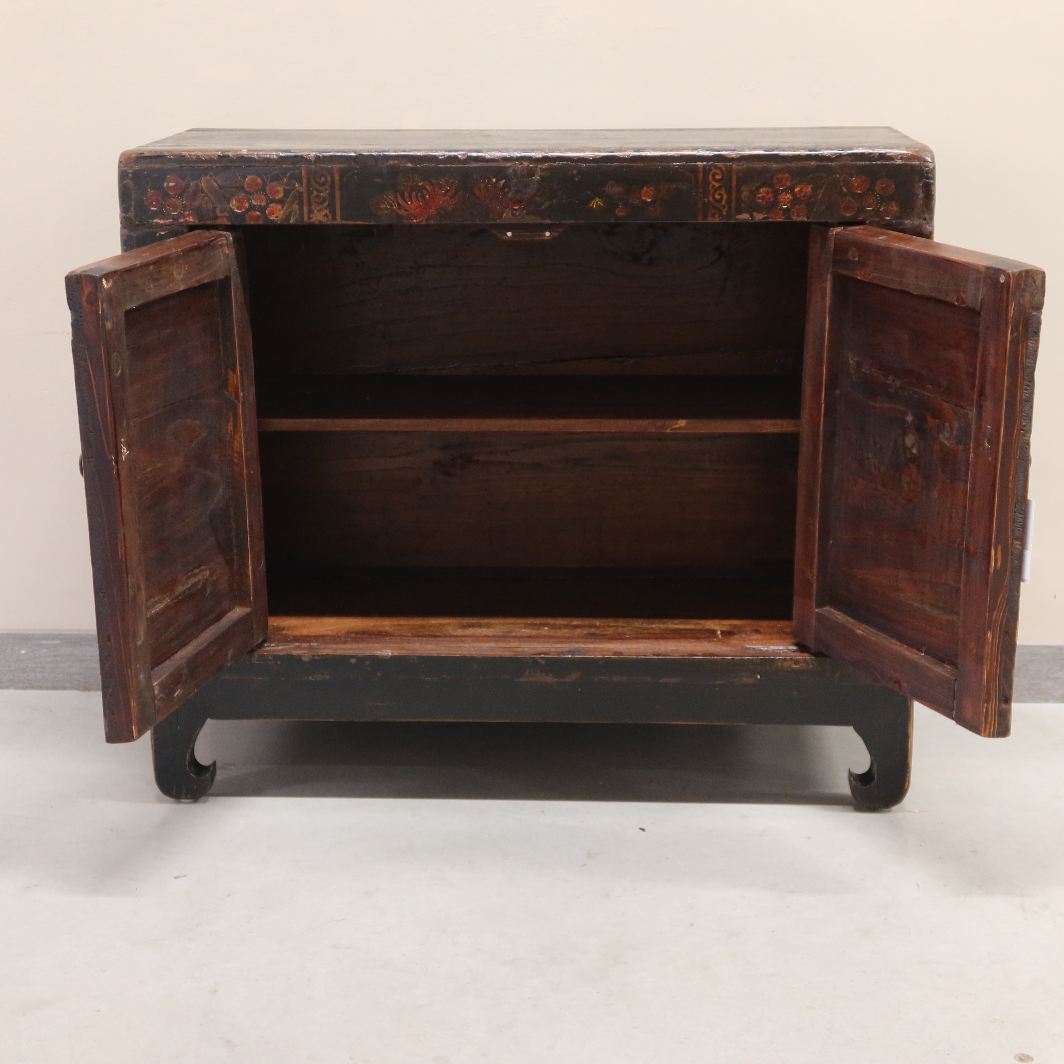 BAULE CINESE DECORATO CON APERTURA FRONTALE
