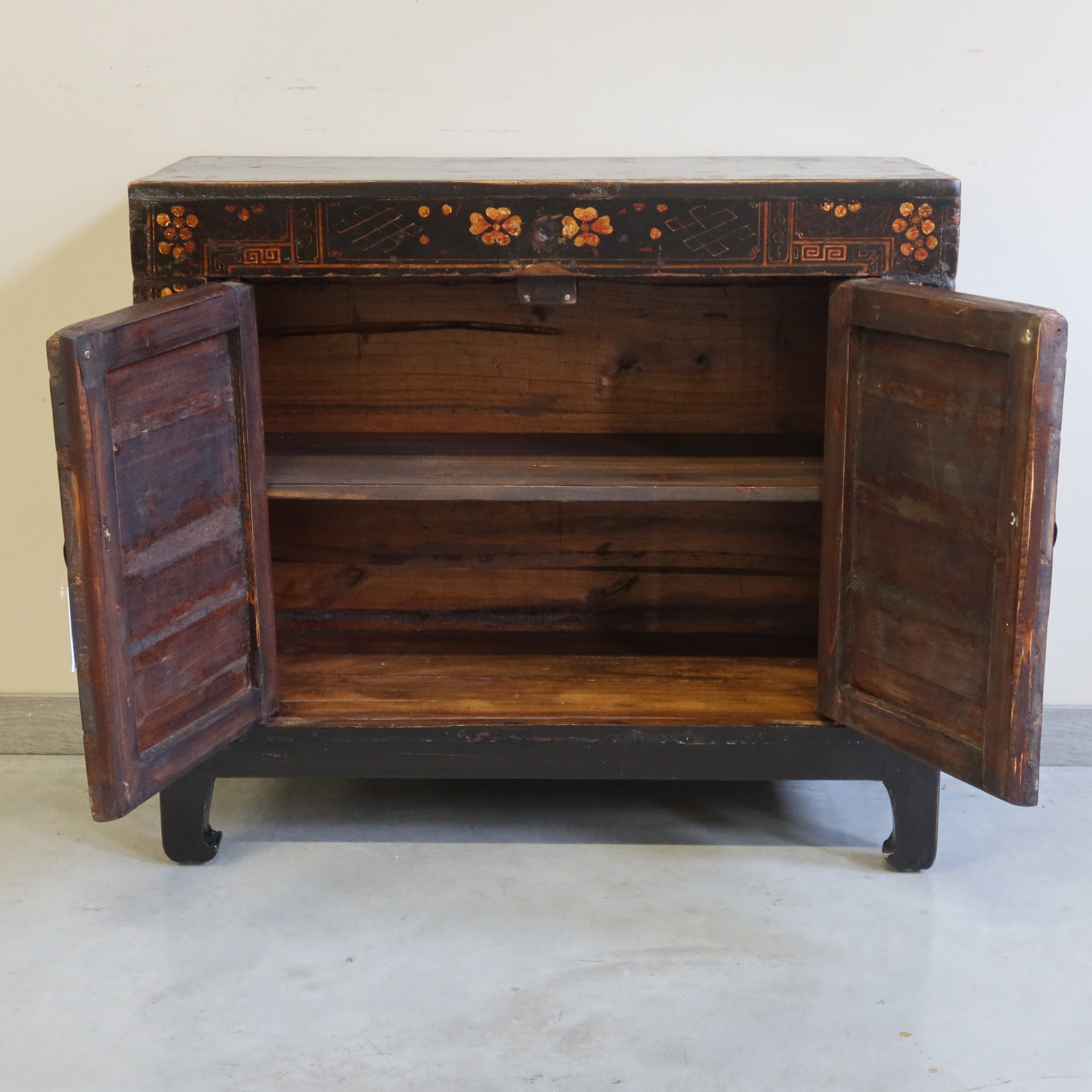 BAULE CINESE DECORATO CON APERTURA FRONTALE