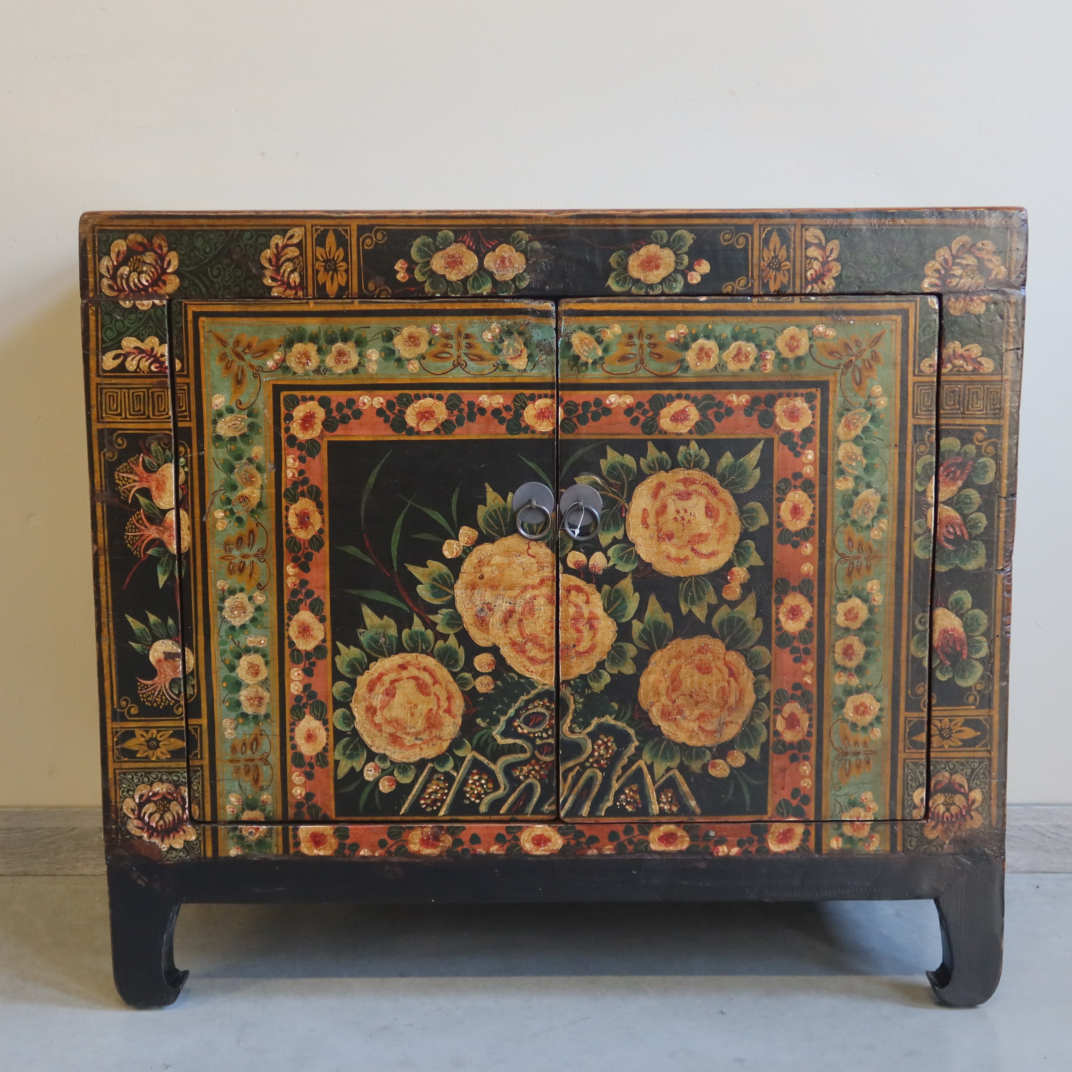 BAULE CINESE DECORATO CON APERTURA FRONTALE