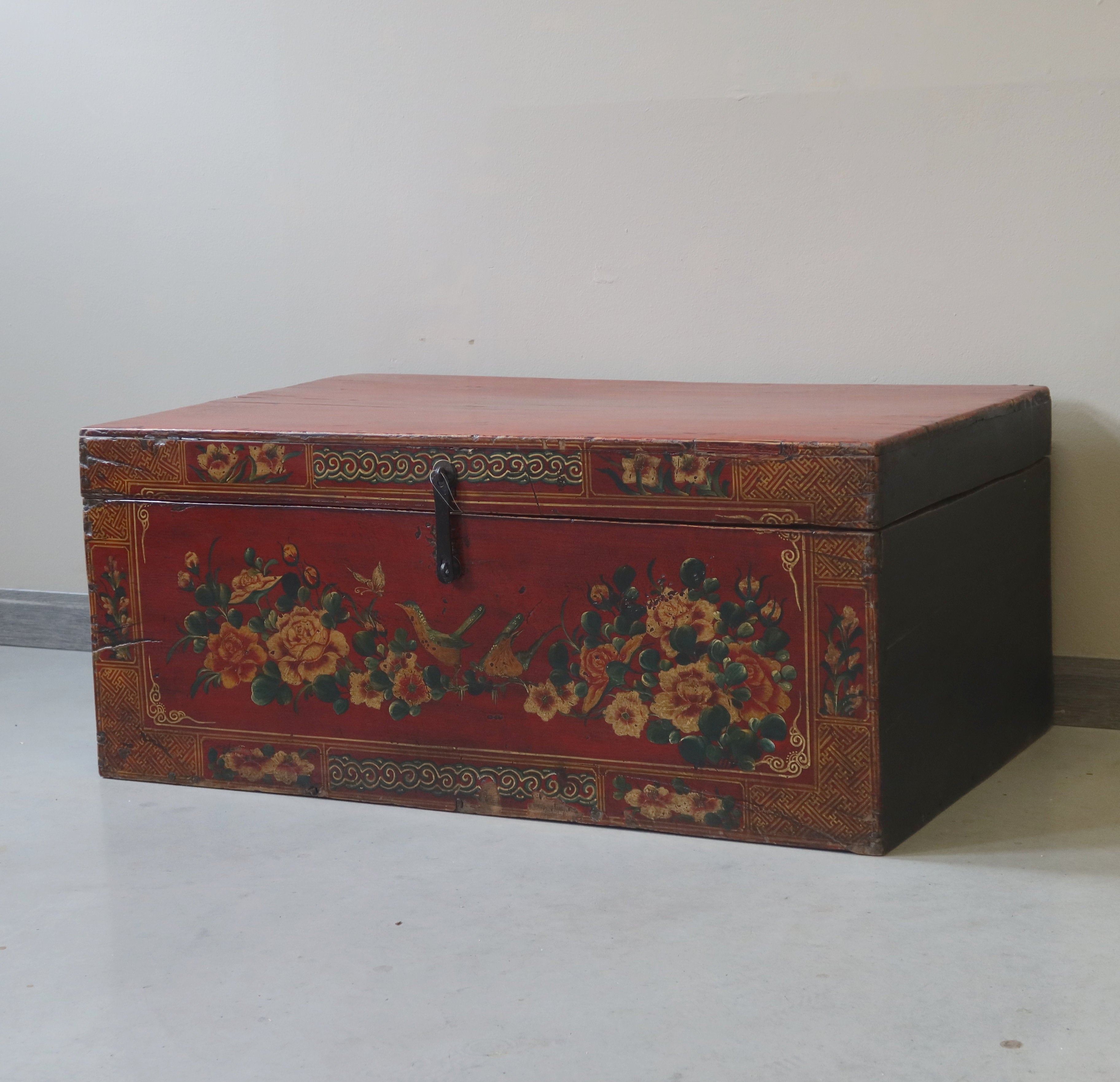 BAULE MONGOLIA DECORATO