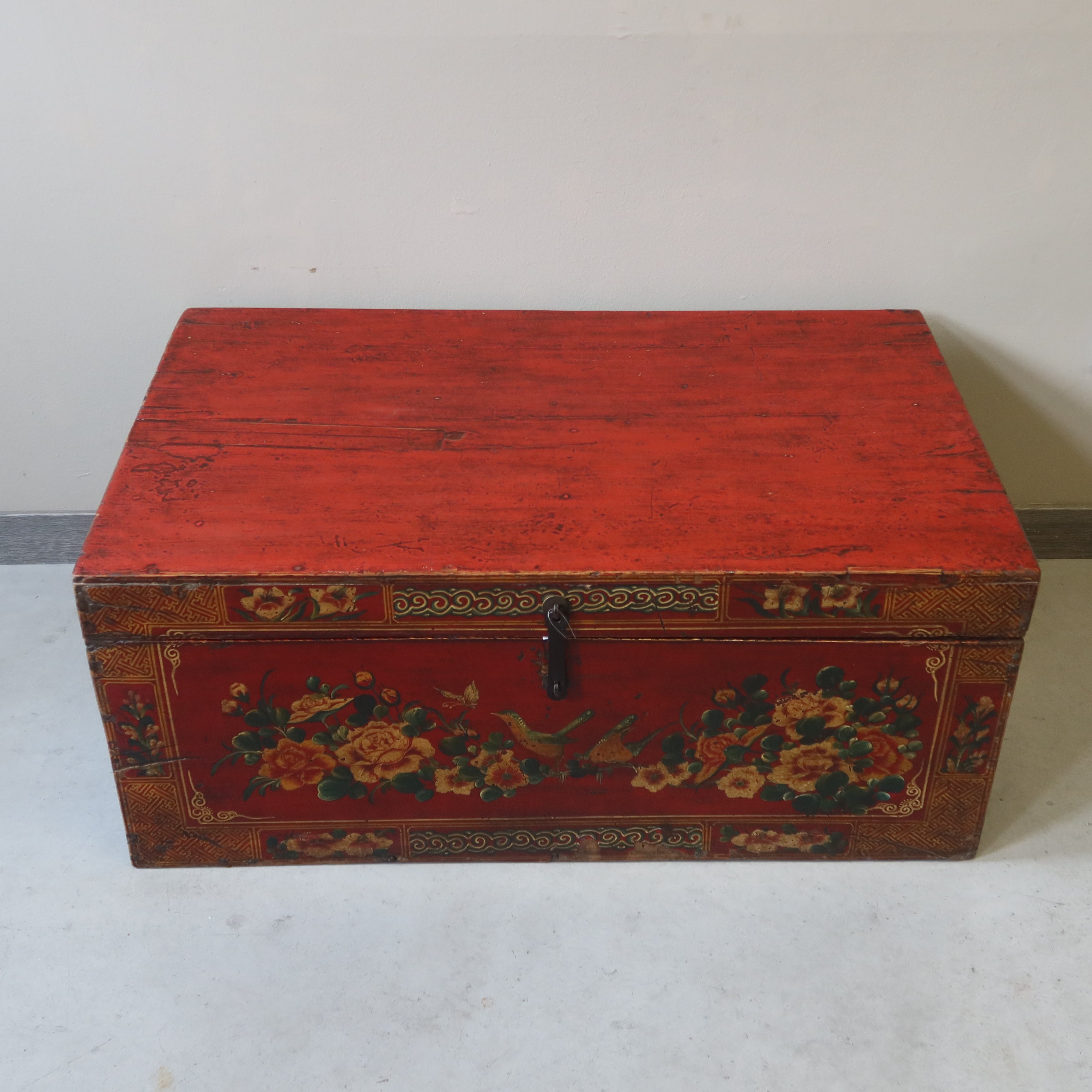 BAULE MONGOLIA DECORATO