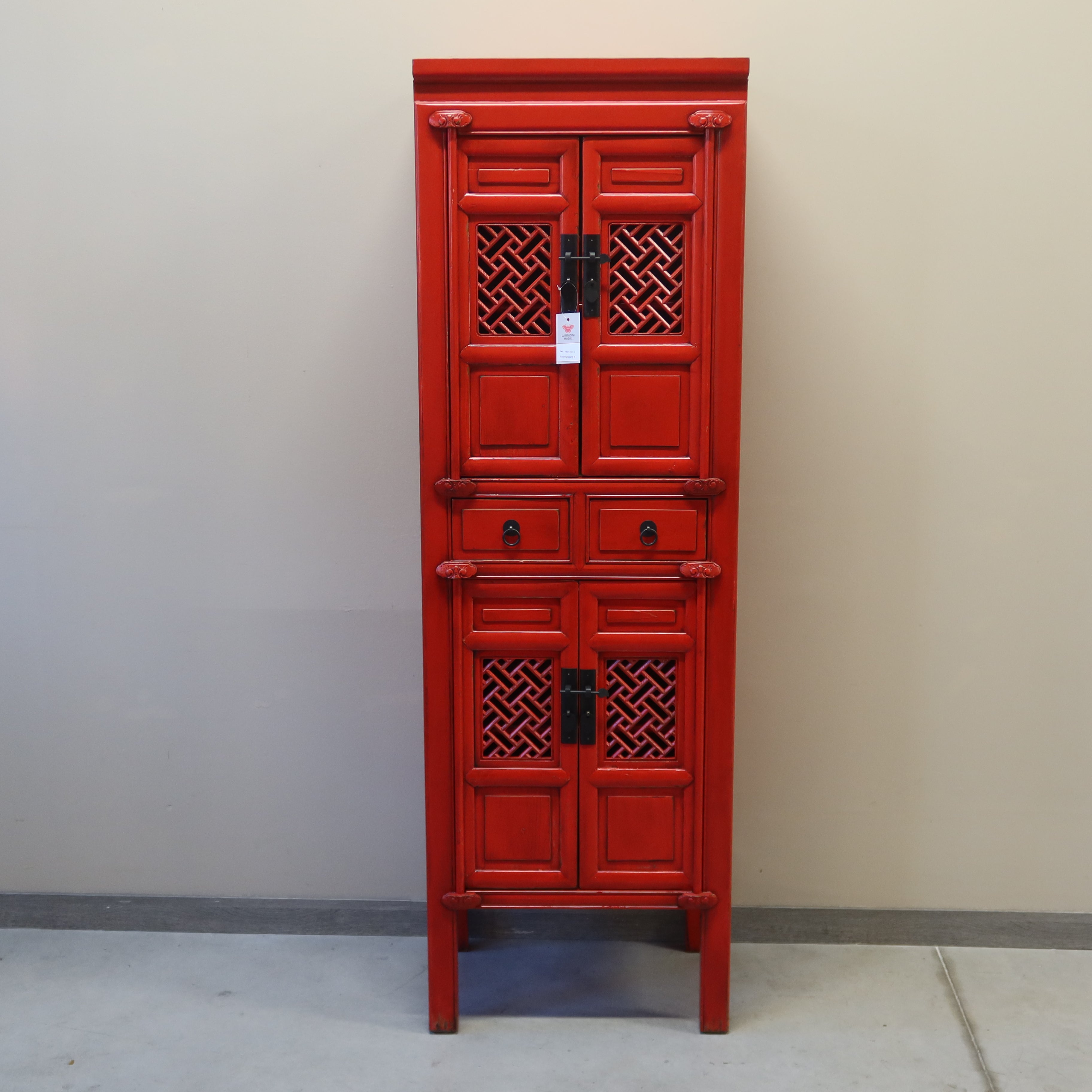 ARMADIETTO LACCA ROSSA ANTE A GRATA