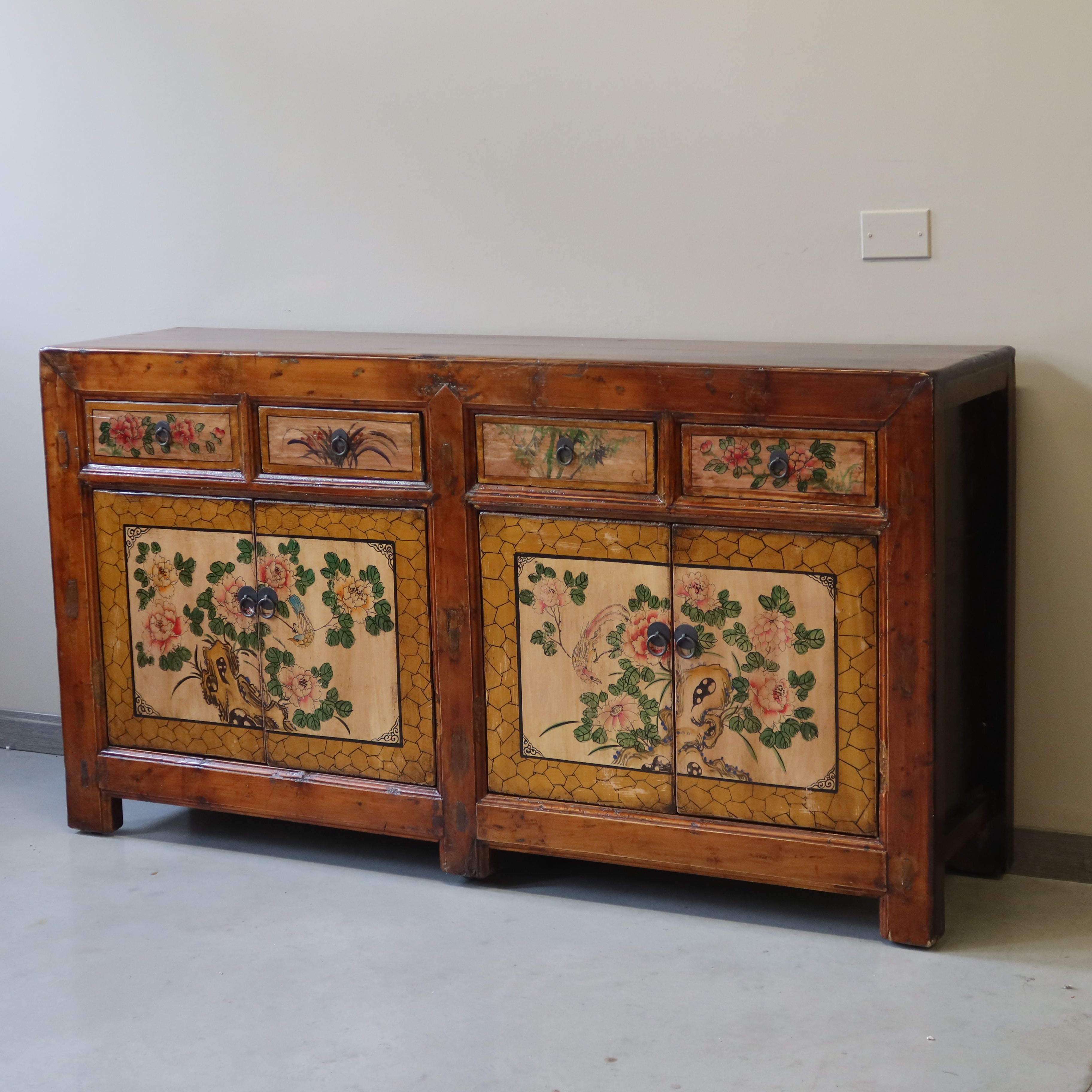 BUFFET MONGOLIA DECORATO