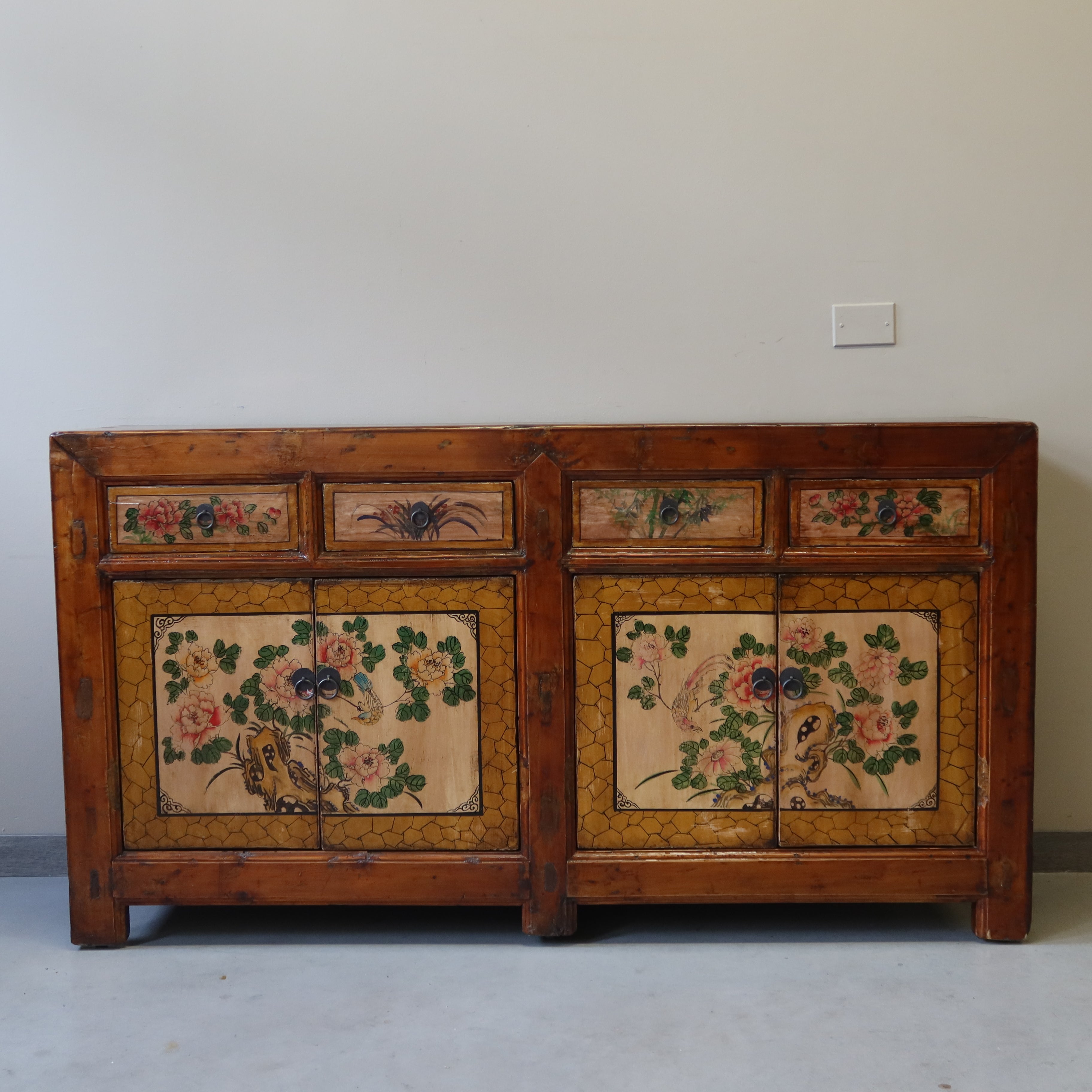 BUFFET MONGOLIA DECORATO
