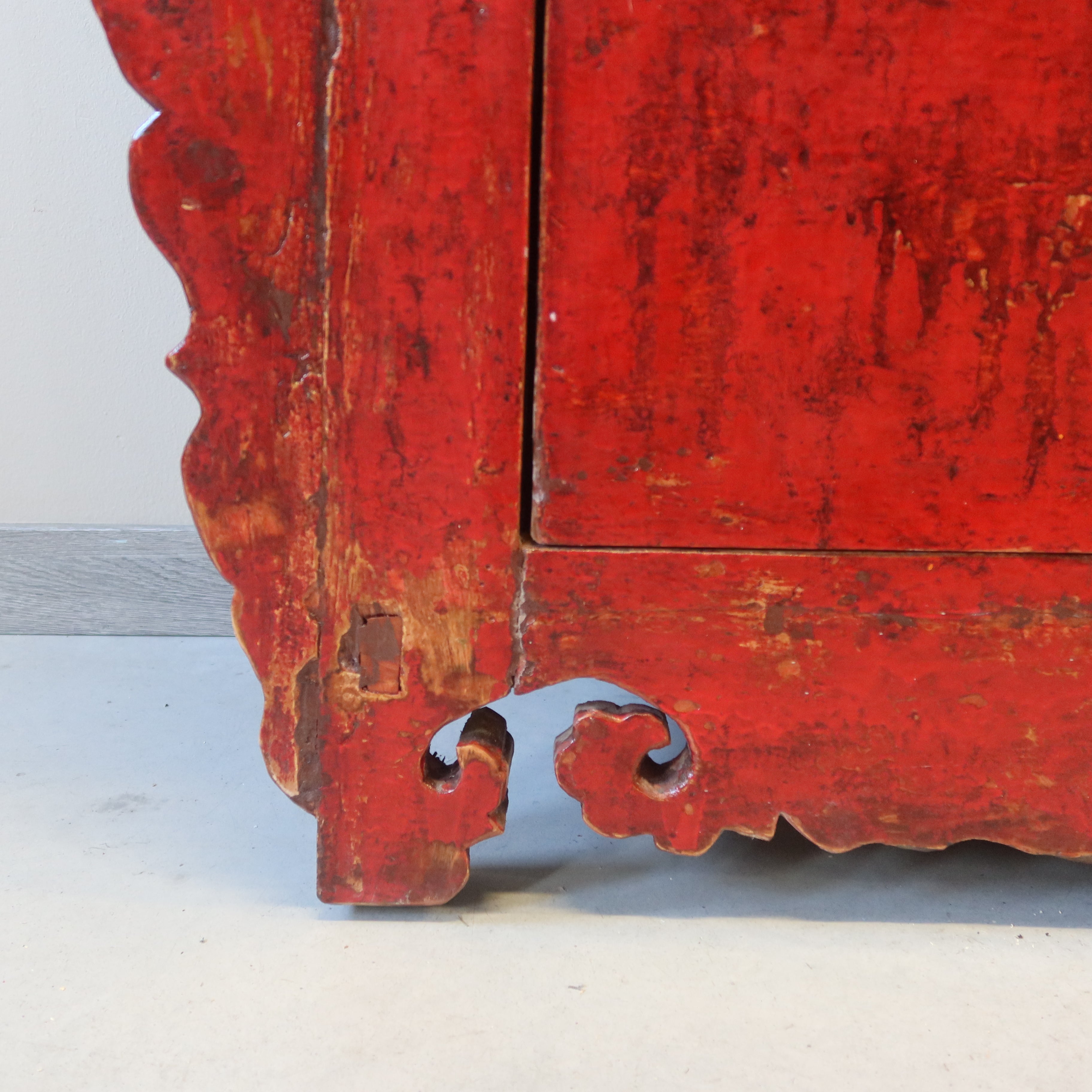 CREDENZA ALTARE CINESE LACCA ROSSA