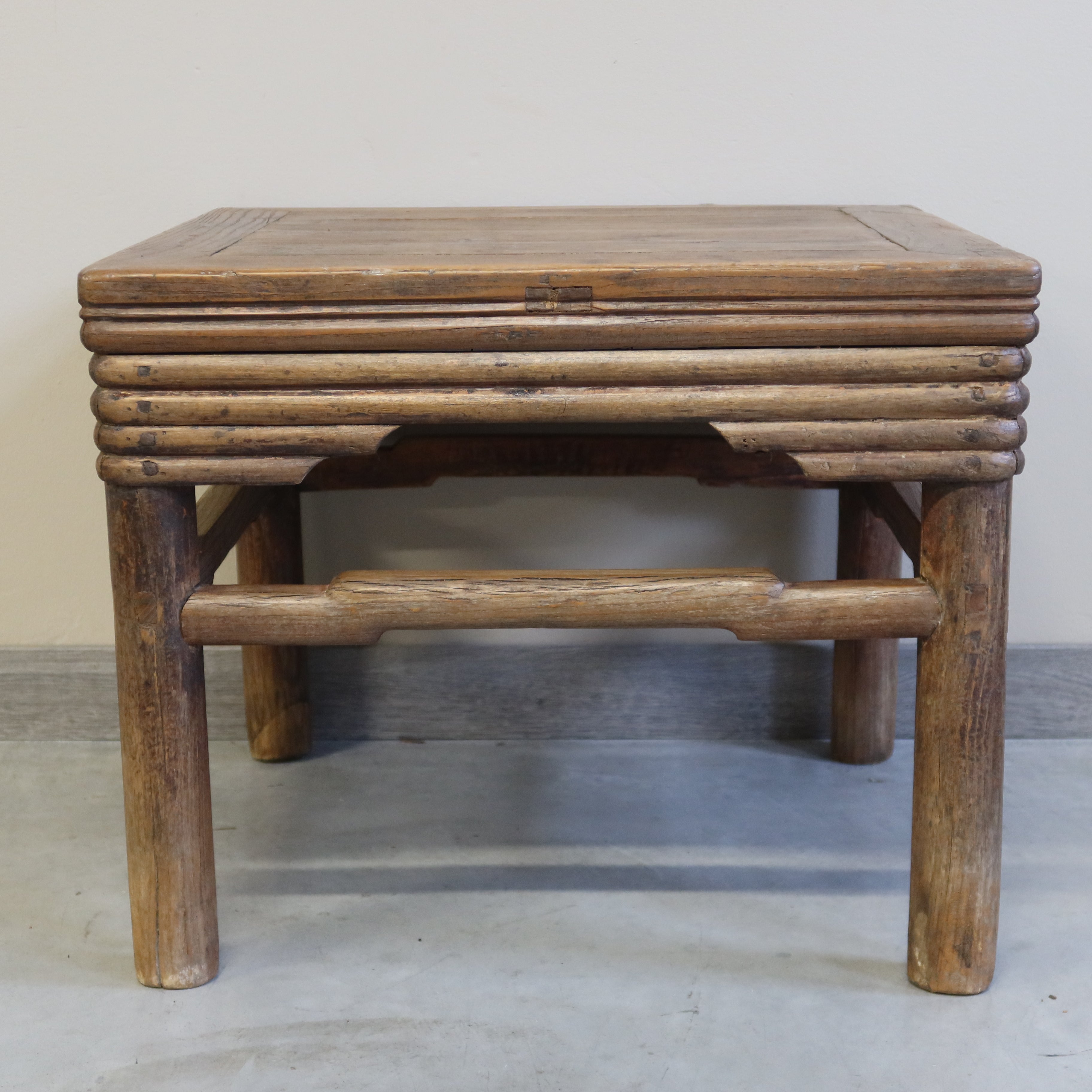 TAVOLINO QUADRATO OLMO CINESE