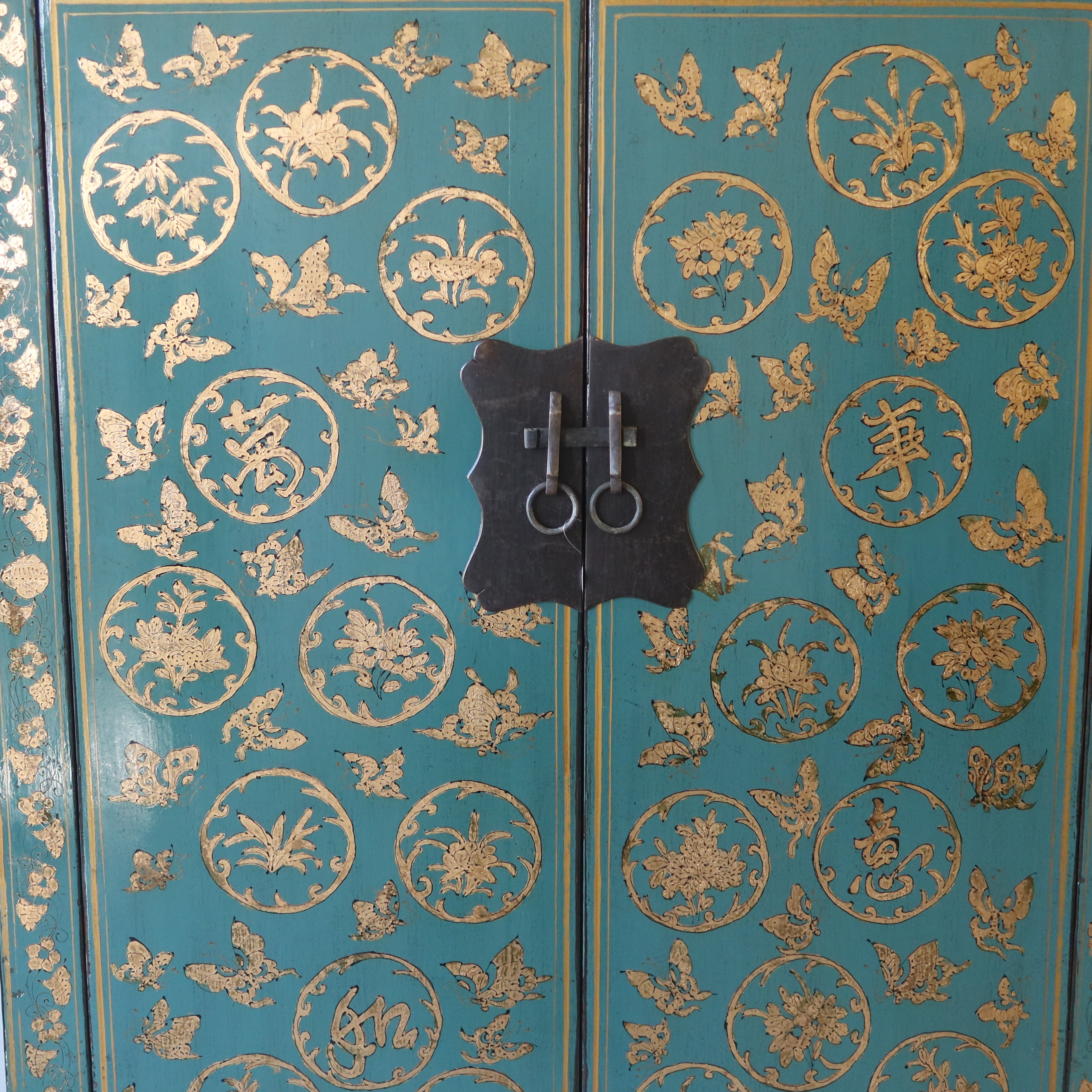 ARMADIO SHANXI LACCATO E DECORATO