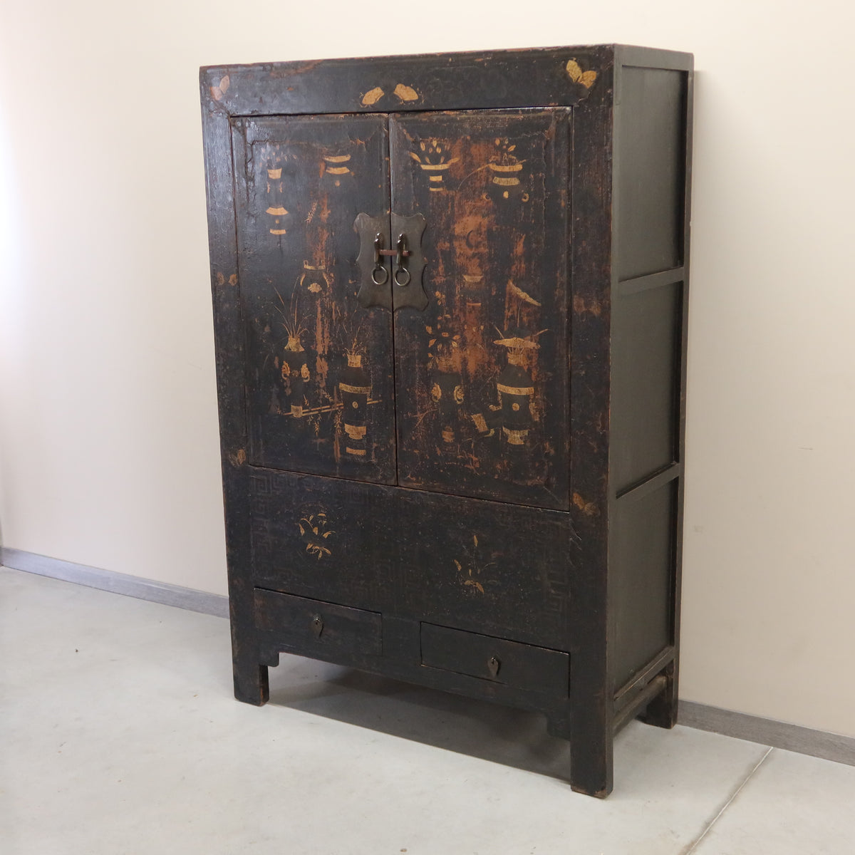 ARMADIO SHANXI NERO DECORATO