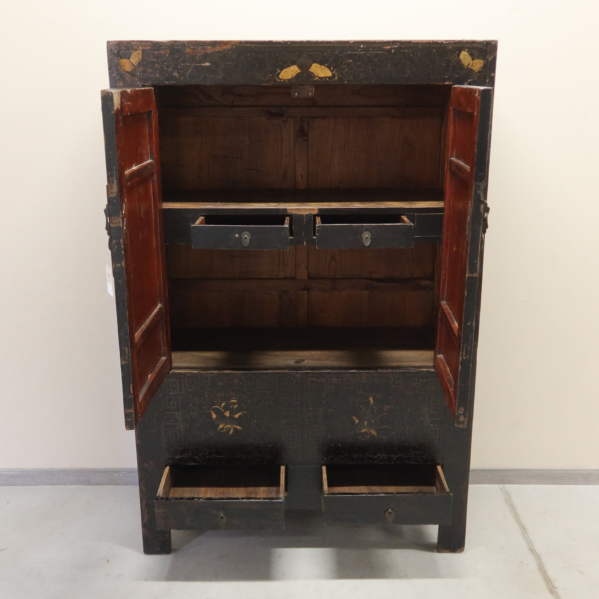 ARMADIO SHANXI NERO DECORATO