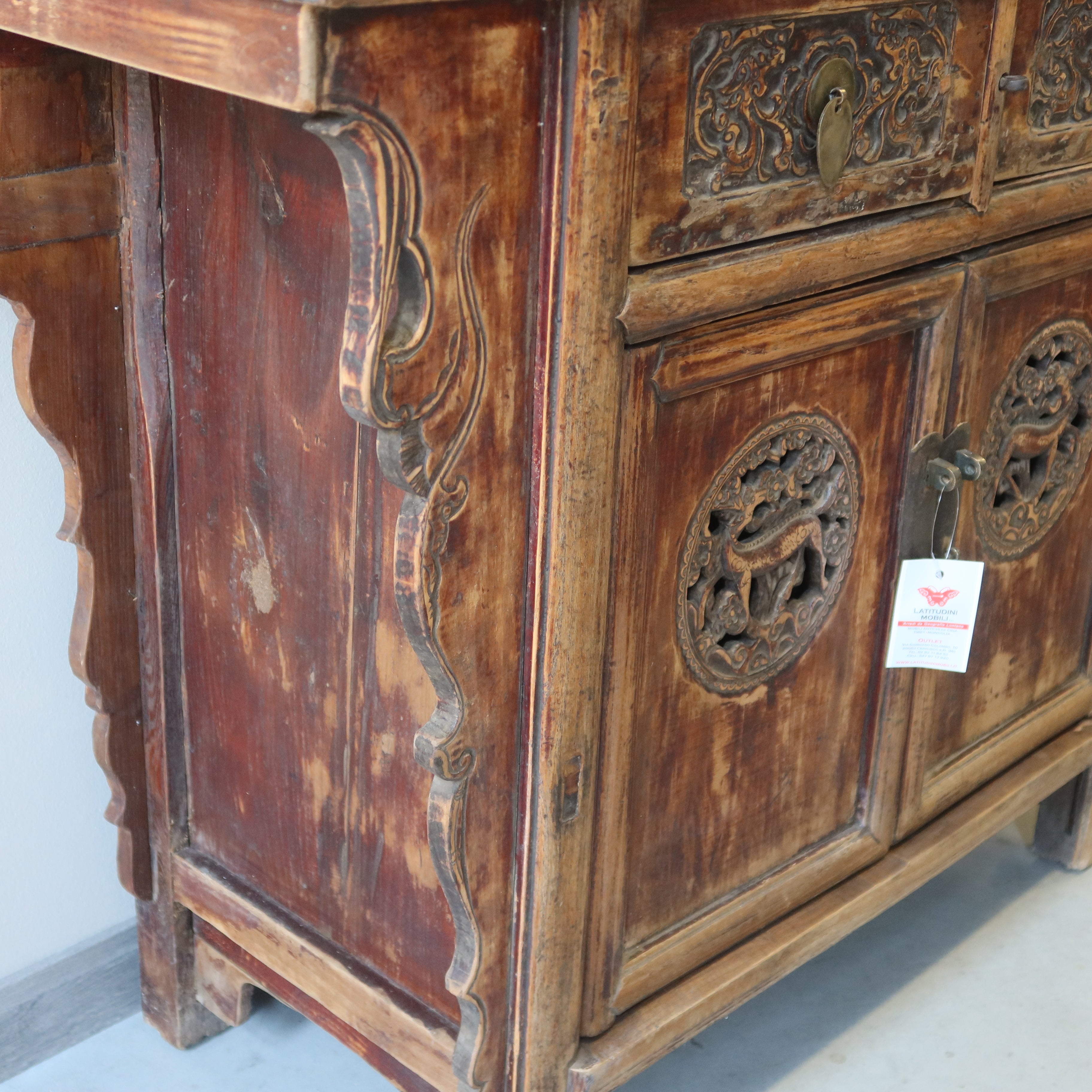 CREDENZA CINESE SHANDONG ALI INTAGLIATE