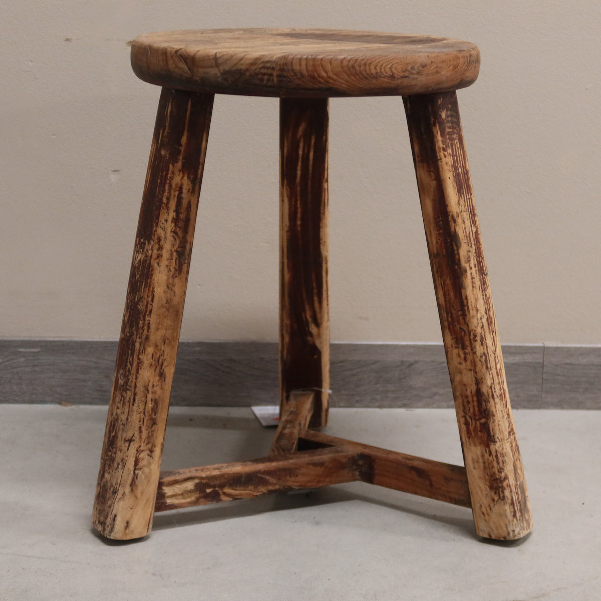 SGABELLINO CINESE TONDO GAMBE A TRAPEZIO