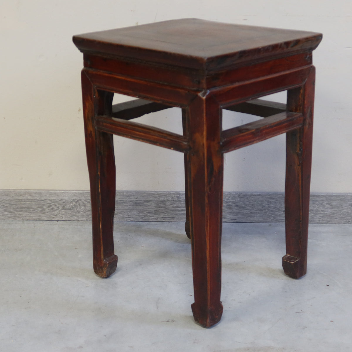 SGABELLO QUADRATO OLMO CINESE