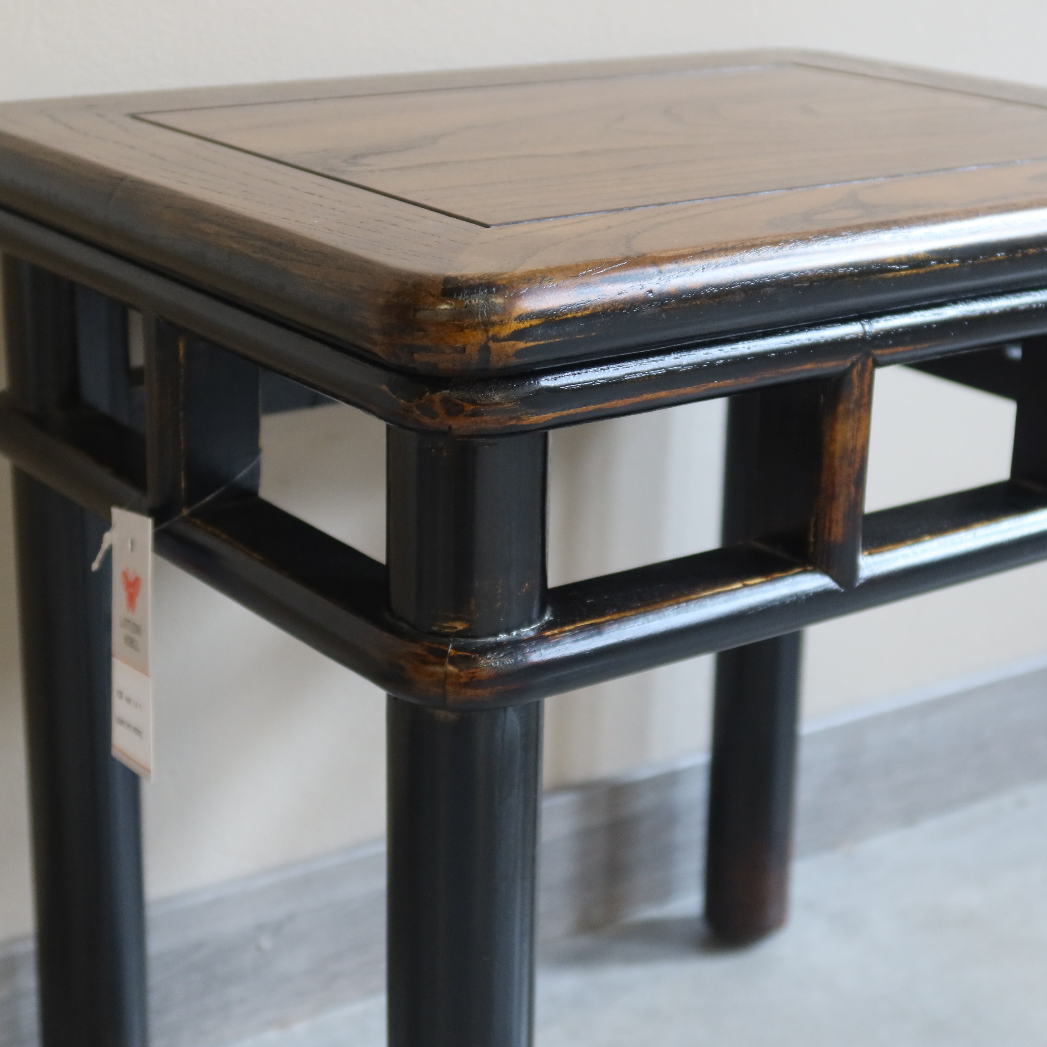 SGABELLO RETTANGOLARE OLMO CINESE