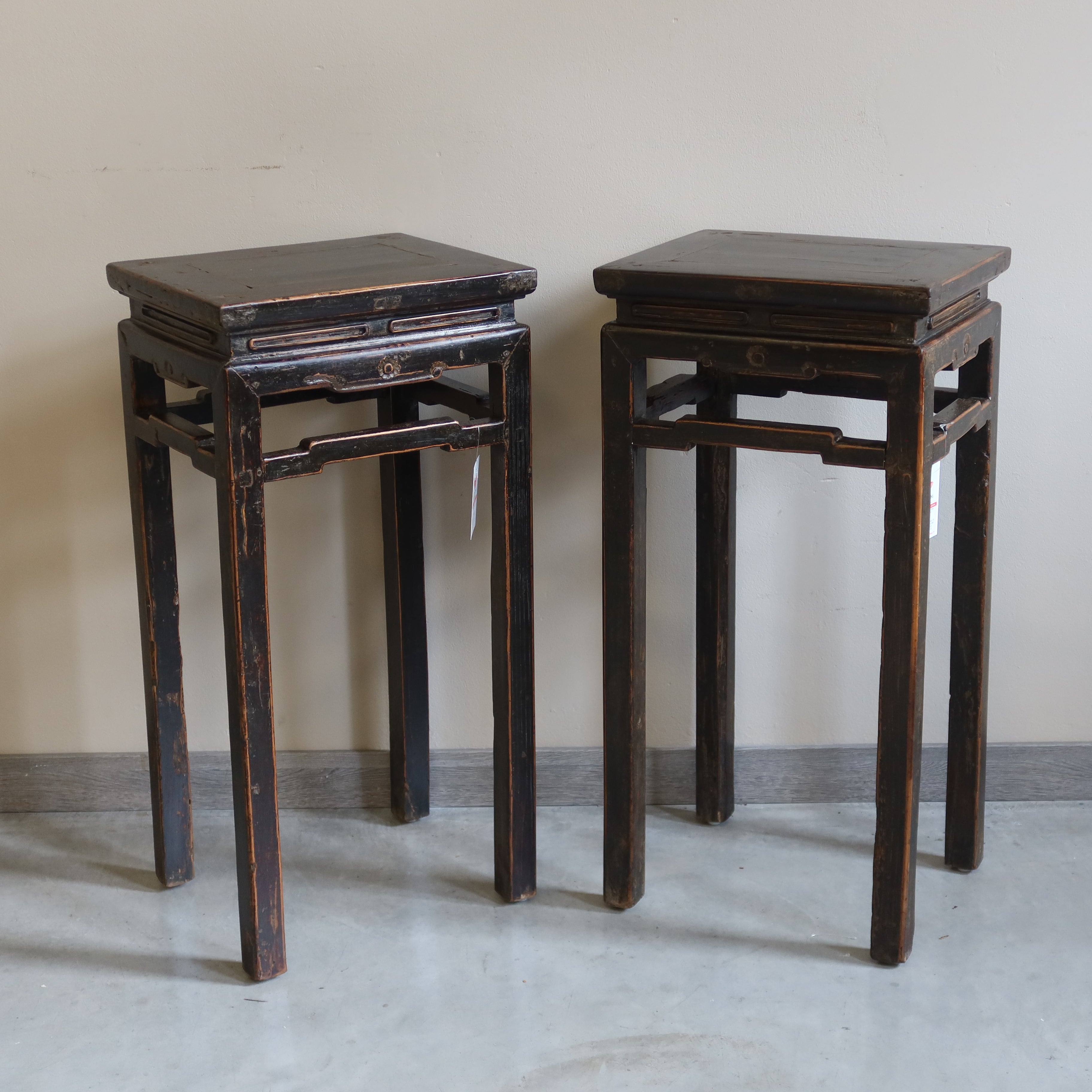 TAVOLINO DA THE' OLMO CINESE