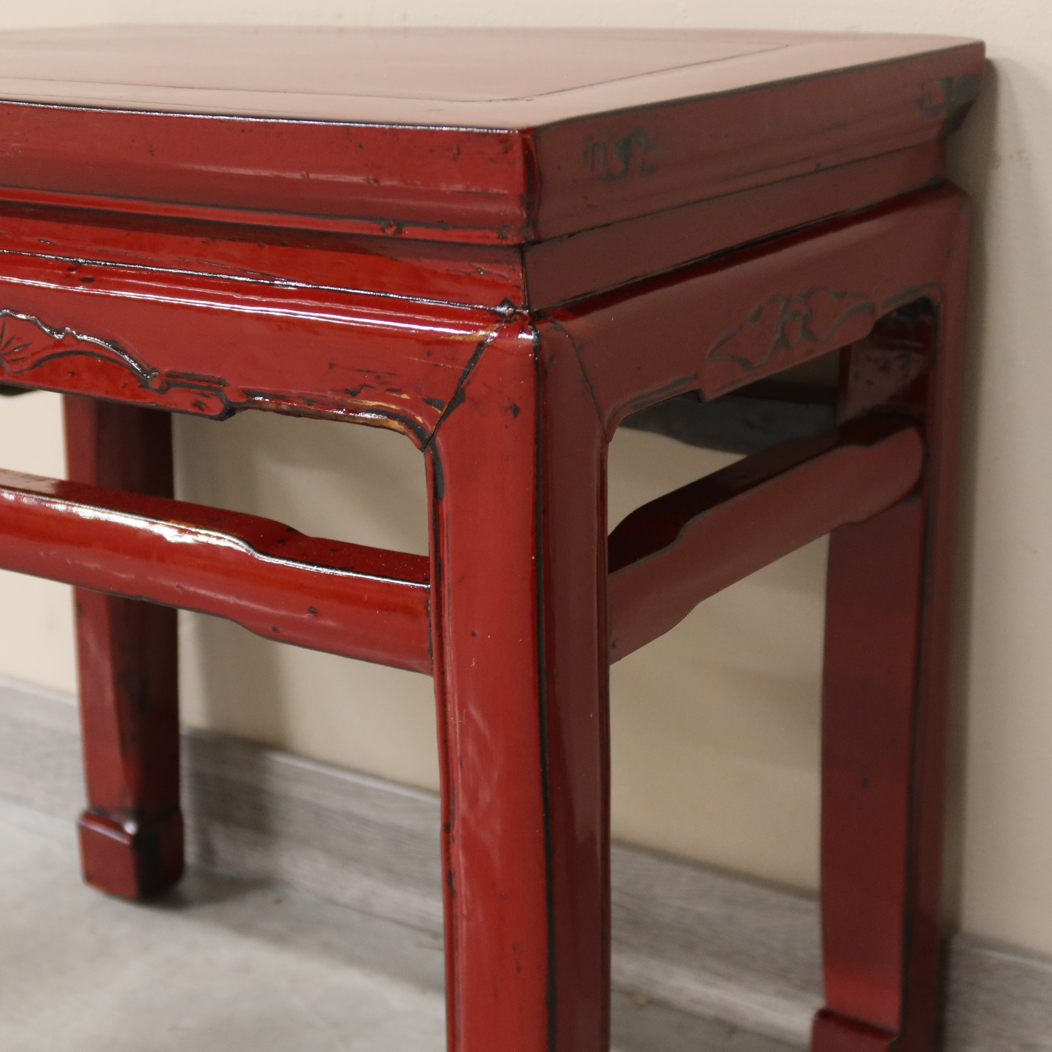 TAVOLINO OLMO CINESE LACCA BORDEUAX