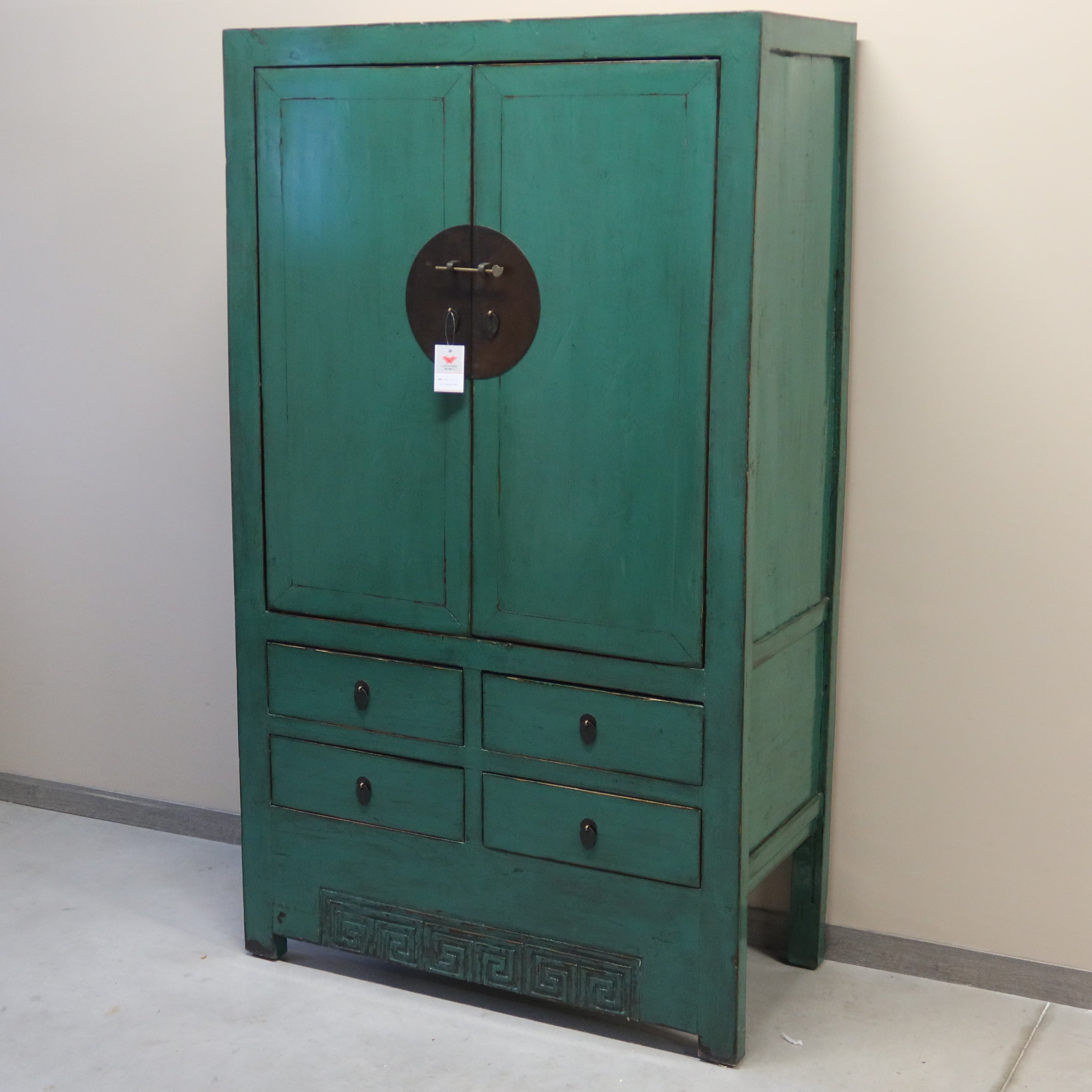 ARMADIO CINESE LACCATO