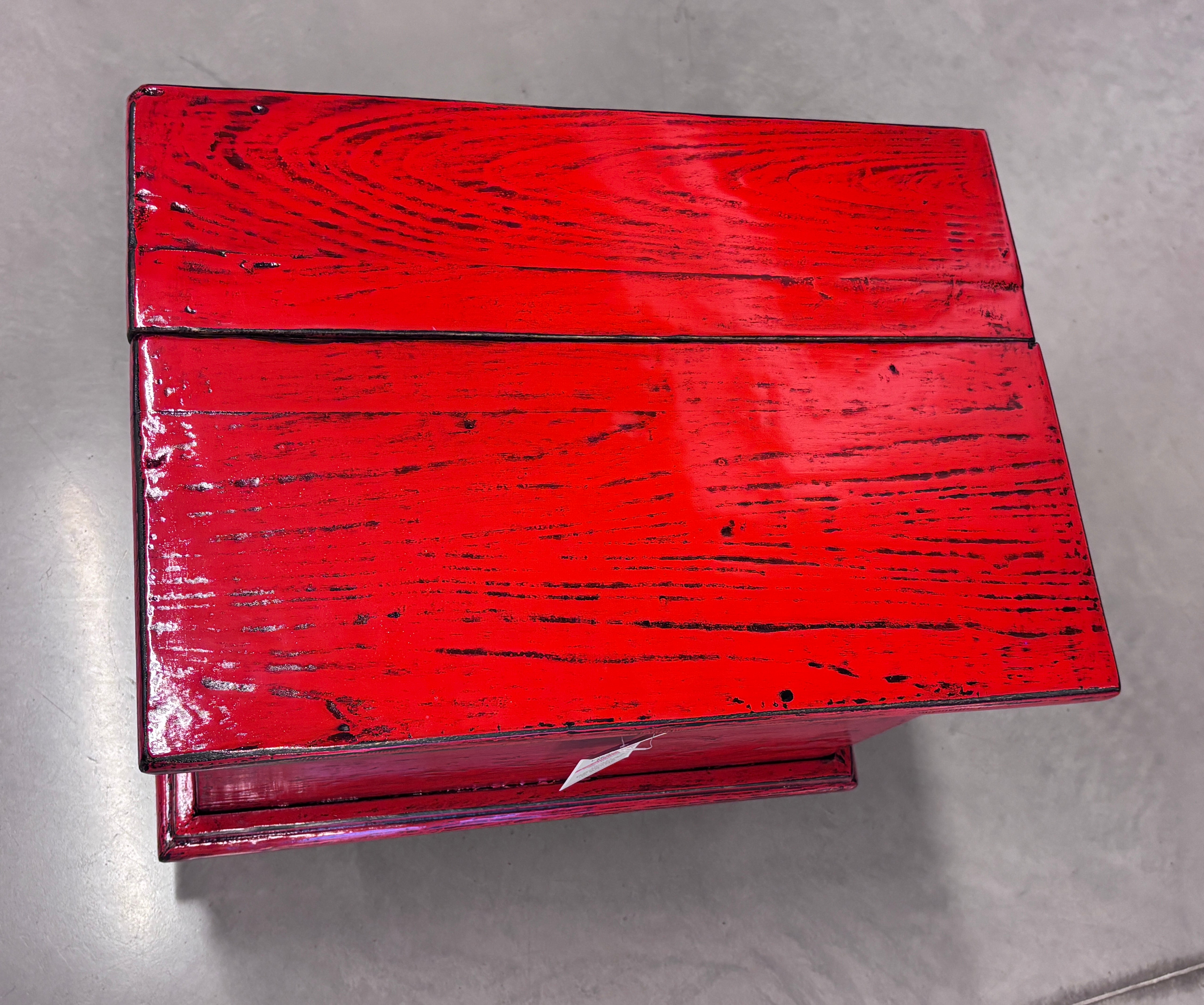 MONEYCHEST IN LACCA CON COPERCHIO