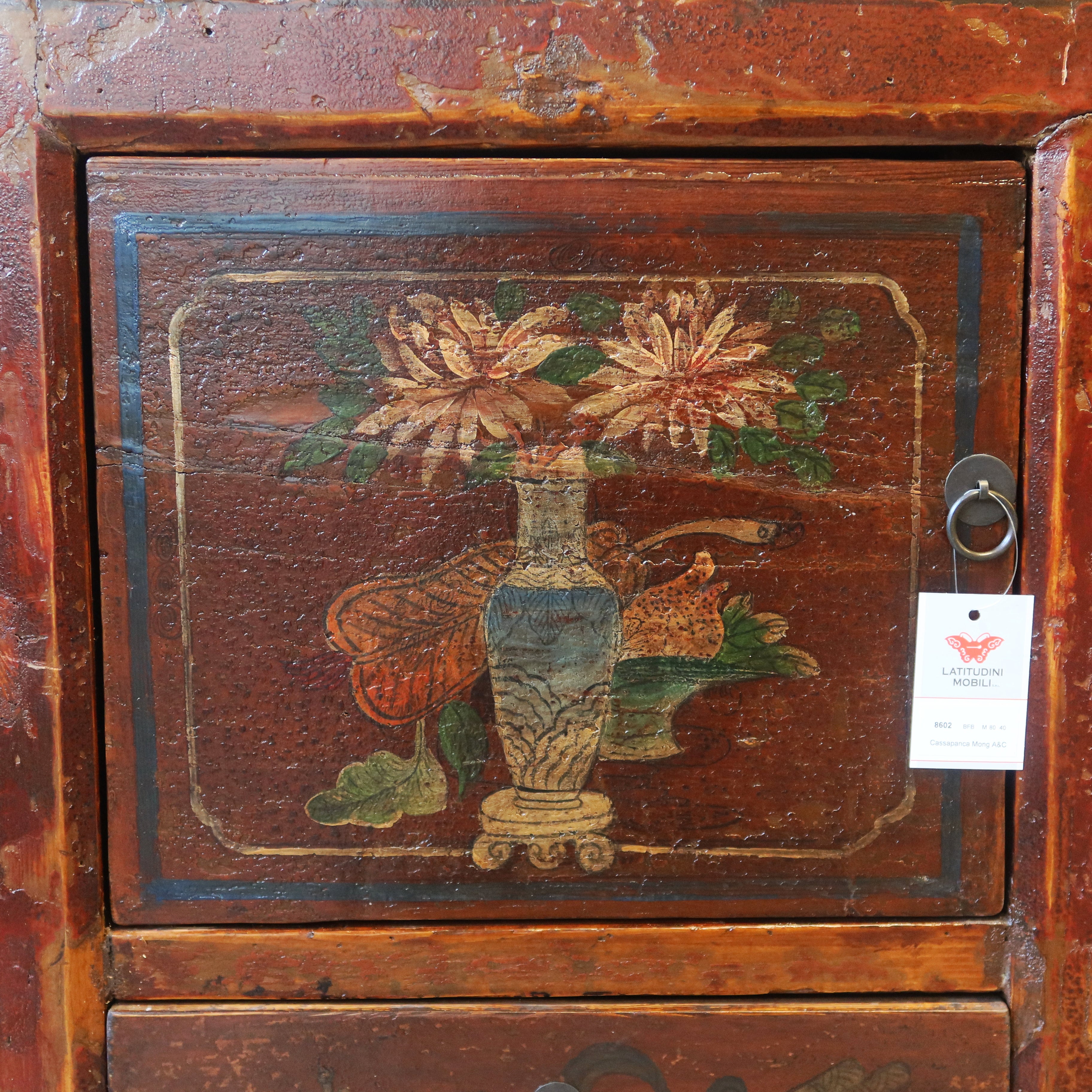 CREDENZA BASSA OLMO CINESE CON DECORI