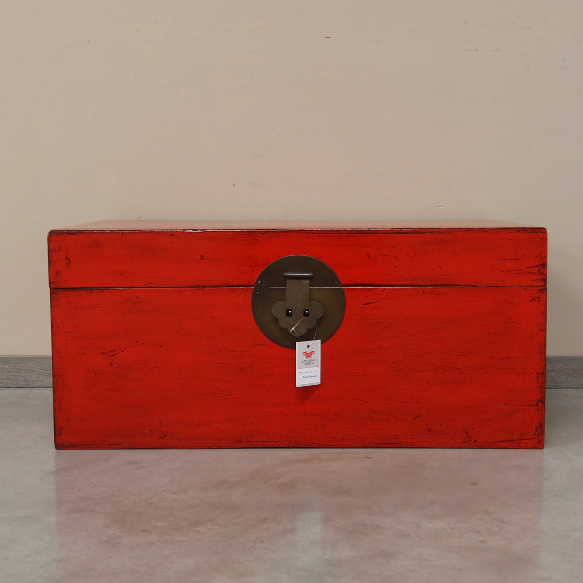 BAULE CINESE IN LACCA ROSSA