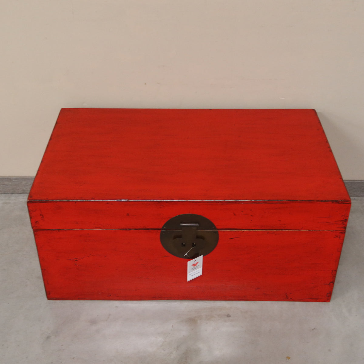 BAULE CINESE IN LACCA ROSSA