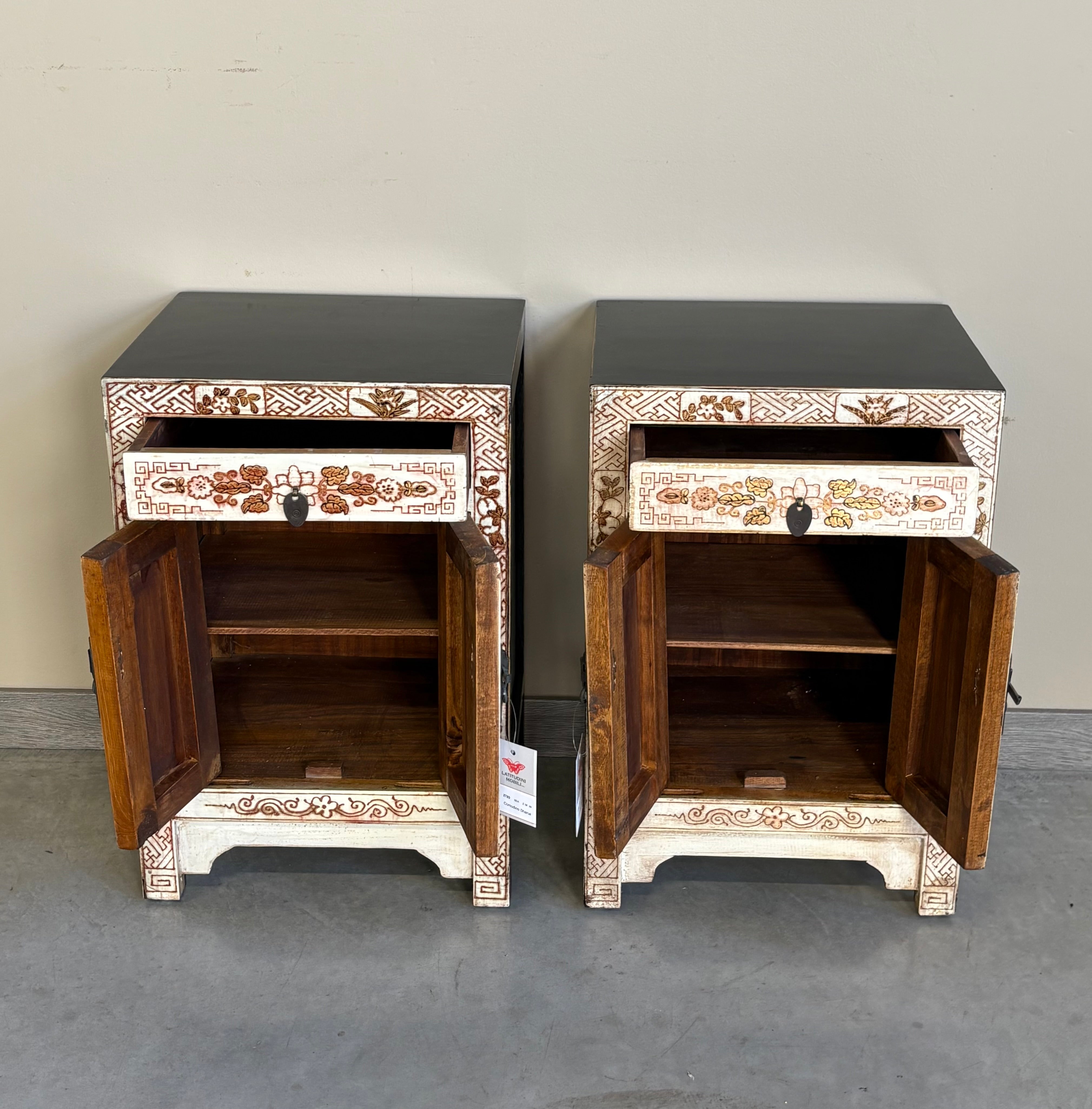 COMODINO SHANXI LACCA BIANCA DECORATA