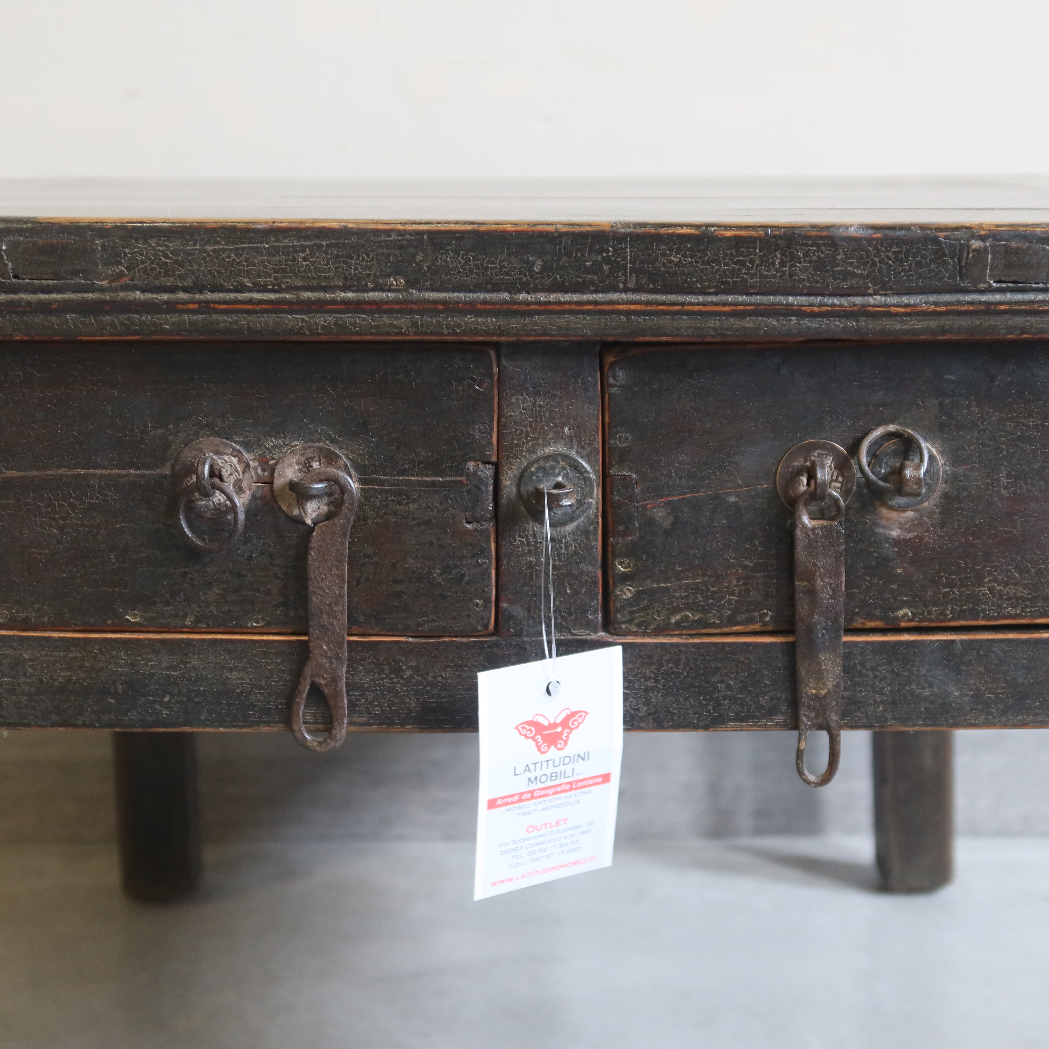 TAVOLINO QUADRO OLMO CINESE 2 CASSETTI