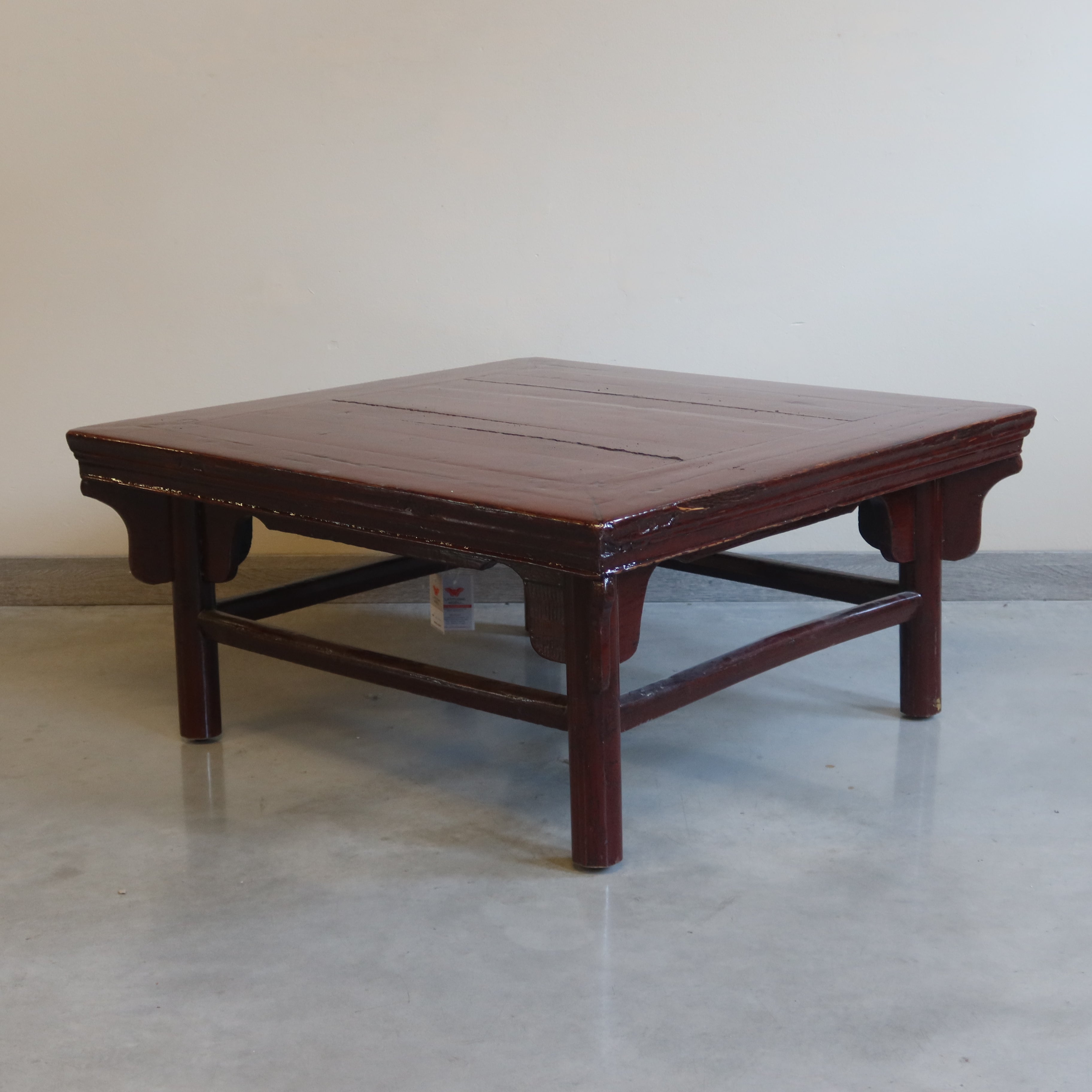 TAVOLO OLMO LACCA BORDEAUX